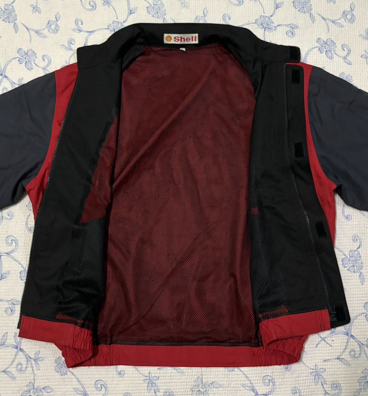 Vintage Shell Jacket Racing Ferrari Racing Design Size US L / EU 52-54 / 3 - 5 Thumbnail