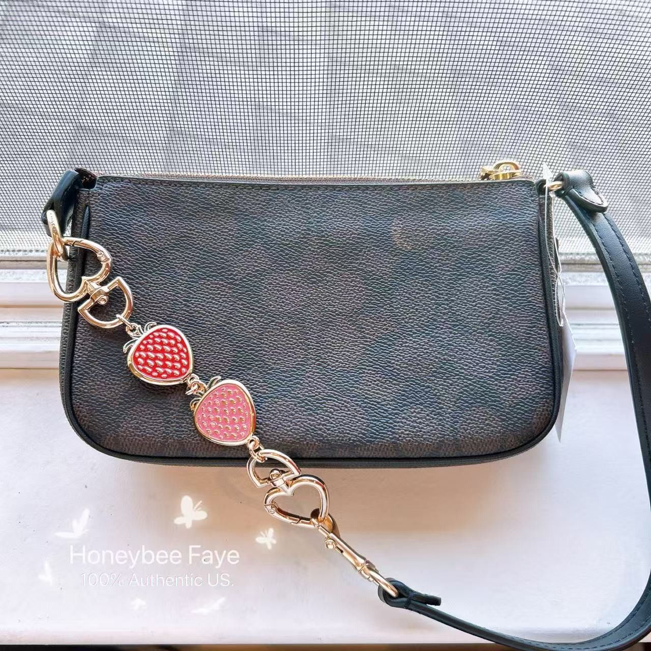 Coach Nolita 19 In Signature Canvas CW426 plus extended chain Size ONE SIZE - 2 Thumbnail