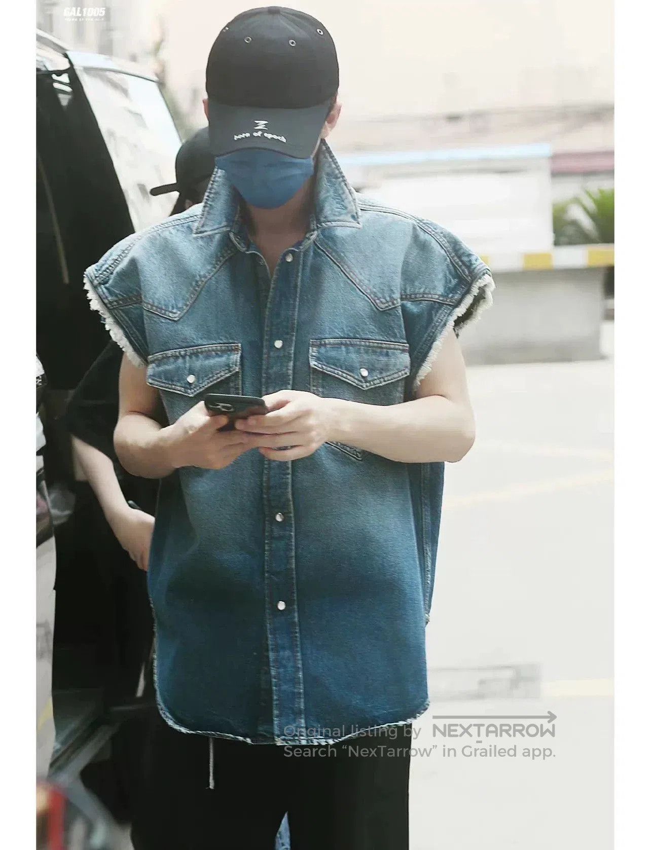 Balenciaga Balenciaga Beaded Washed Denim Vest. Size XS / US 0-2 / IT 36-38 - 6 Thumbnail
