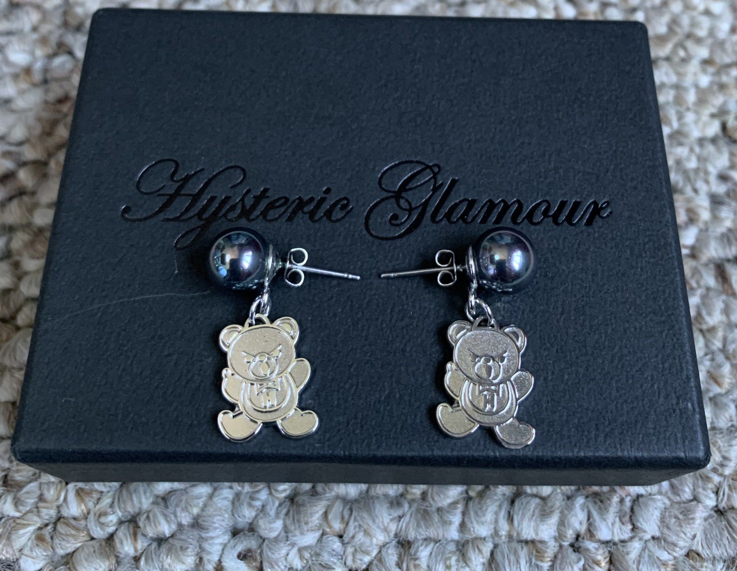 Hysteric Glamour Hysteric Glamour Sterling Silver Fuck Bear Pearl Earrings Size ONE SIZE - 5 Thumbnail