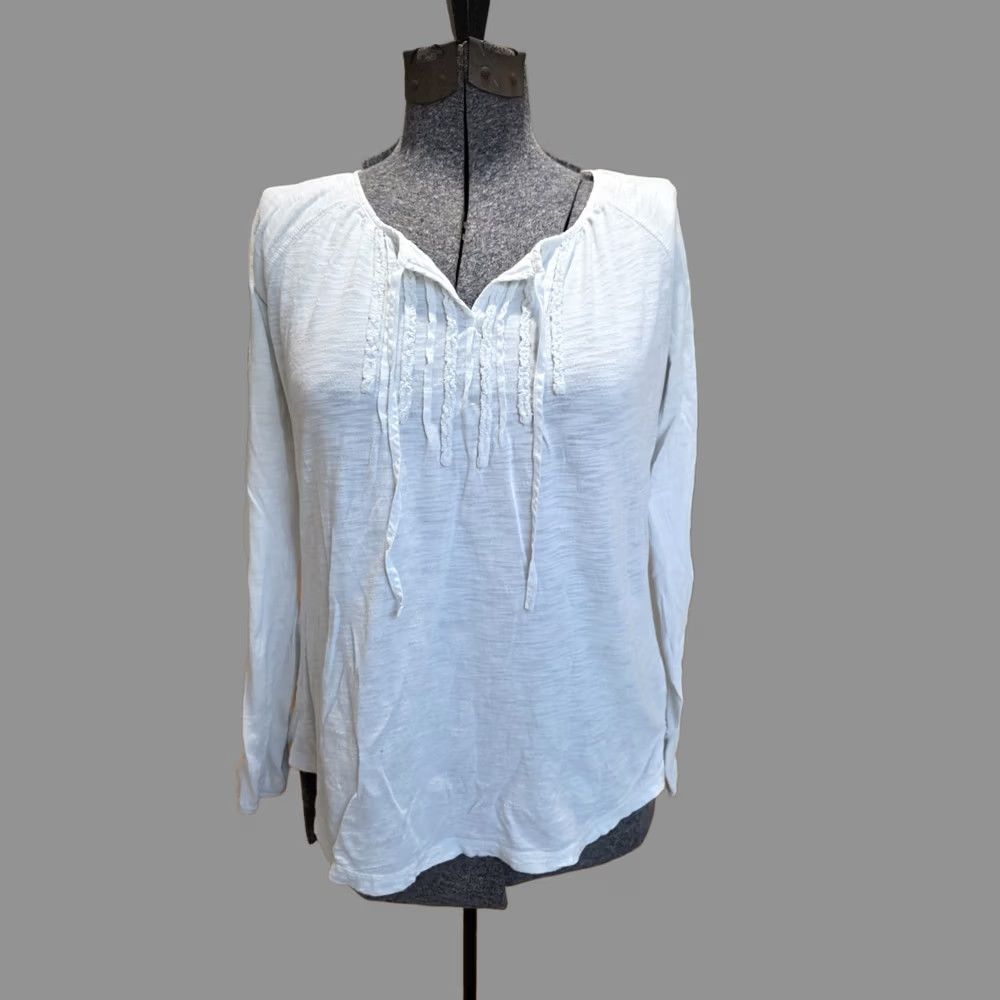 Eddie Bauer VINTAGE Eddie Bauer Top Womens Size Medium White LS Fringes Tie Neck Front Blouse Womens Size M / US 6-8 / IT 42-44 - 1 Thumbnail