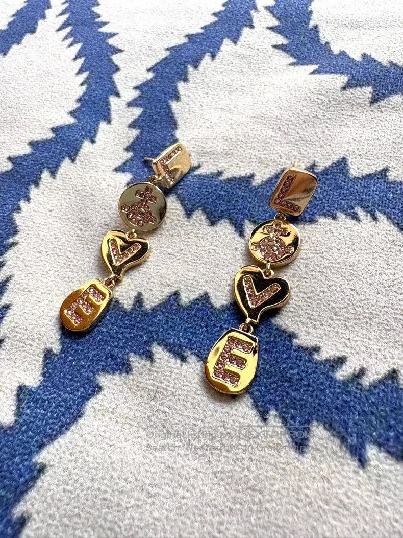 Vivienne Westwood Vivienne Westwood Gold Love Earrings. Size ONE SIZE - 1 Thumbnail