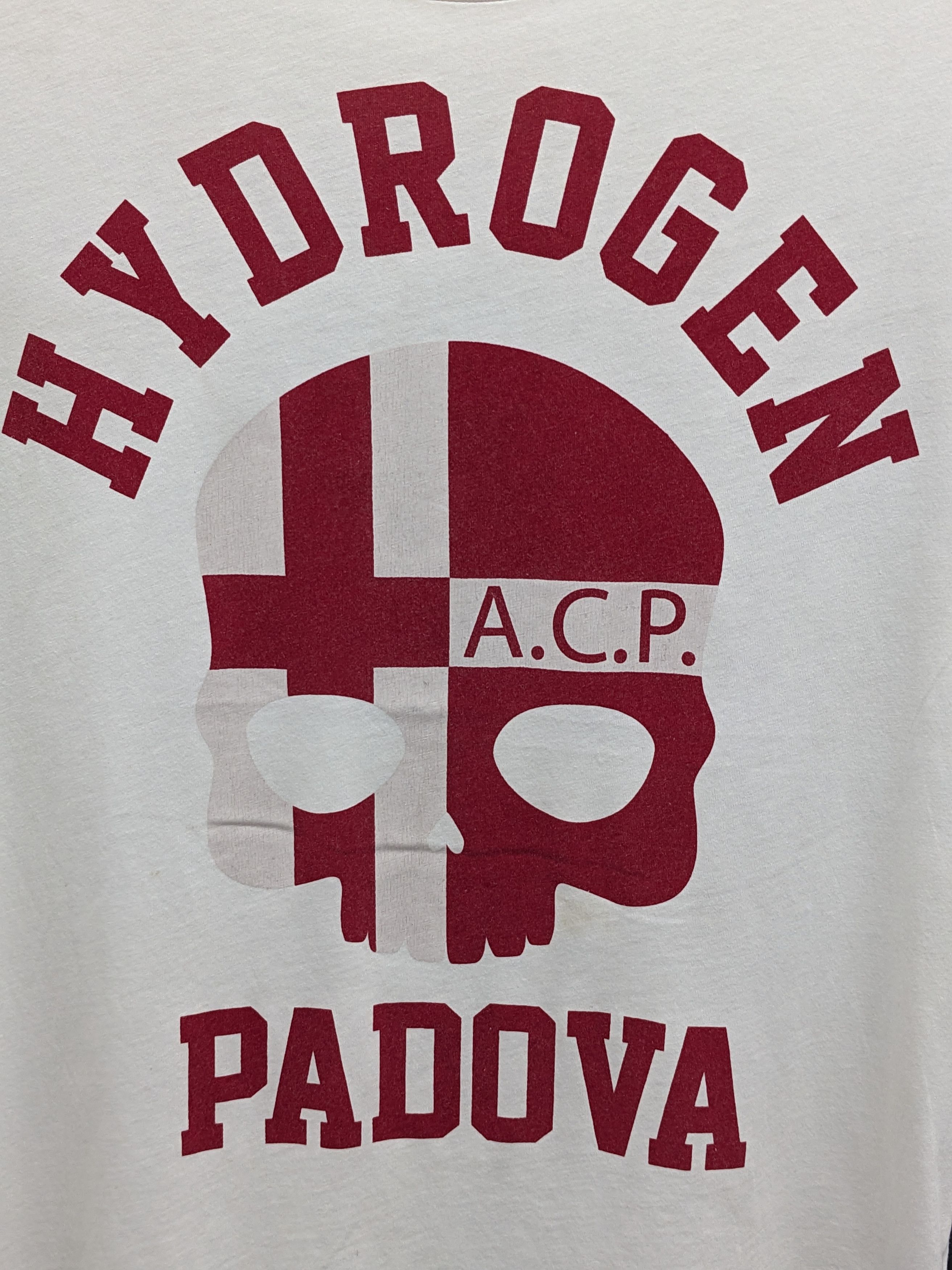 HYDROGEN HYDROGEN PADOVA ITALY SKULLS DESIGN TSHIRT Size US S / EU 44-46 / 1 - 3 Thumbnail