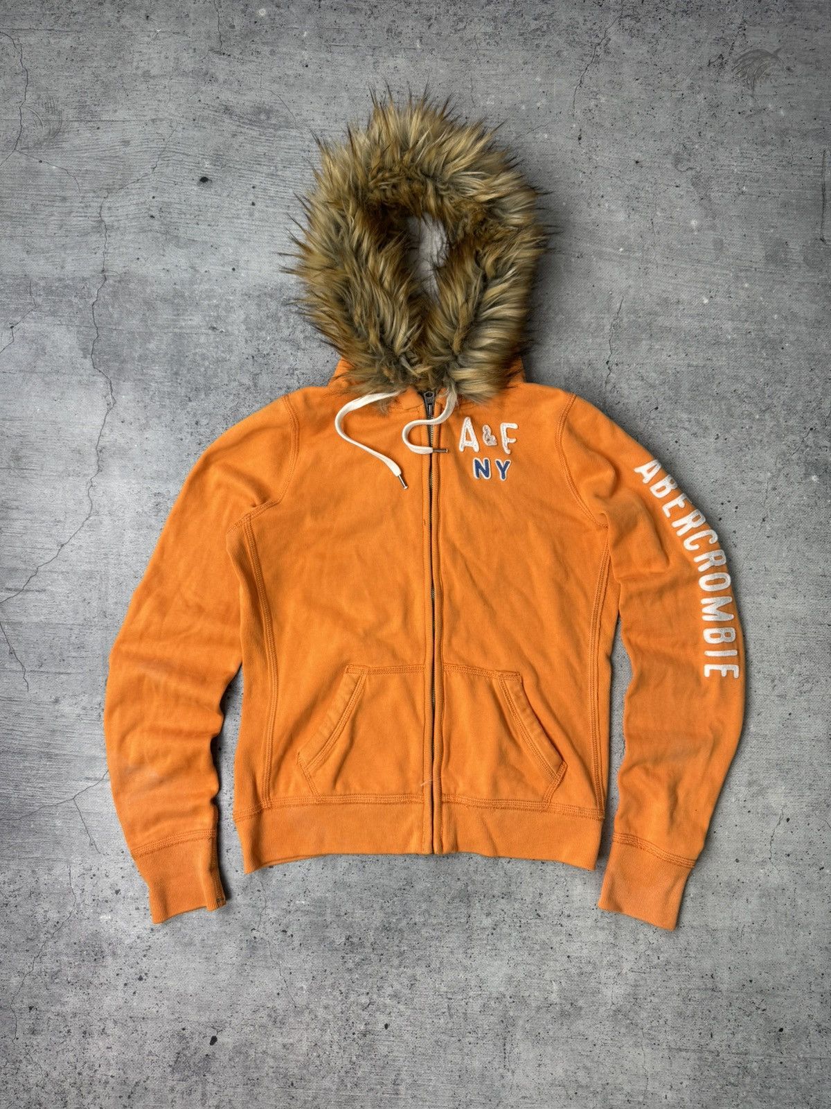 Abercrombie & Fitch Abercrombie & Fitch Y2K LGB IfSixWasNine Faux Fur Zip Hoodie Size L / US 10 / IT 46 - 1 Thumbnail