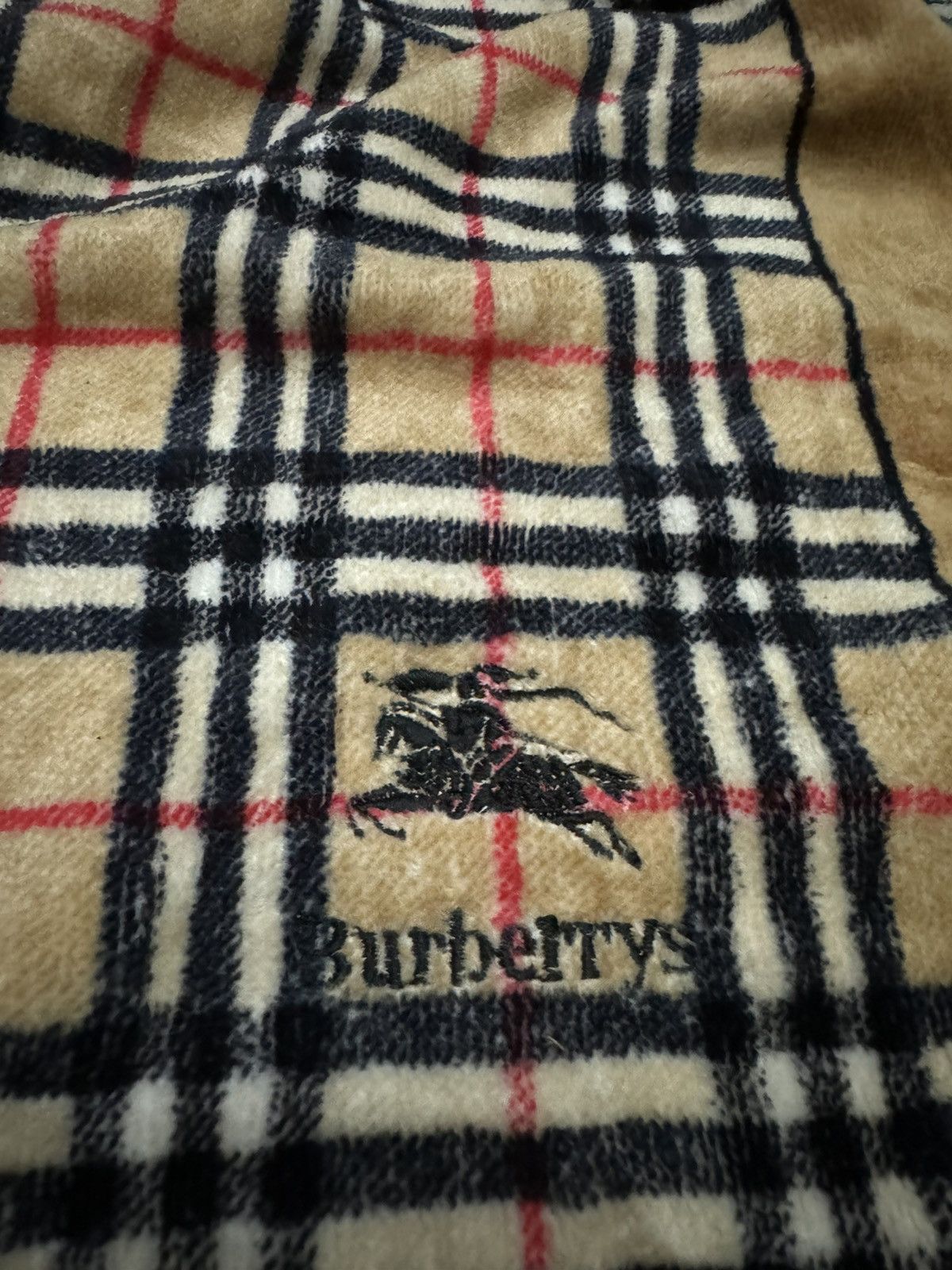 Burberry × Japanese Brand × Vintage Vintage Burberry Handkerchief Pocket Square Bandana Size ONE SIZE - 4 Thumbnail