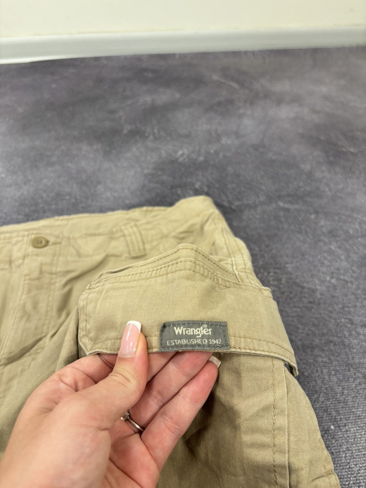Vintage Vintage Wrangler Y2K Utility Hype Beige Cargo Shorts Size US 36 / EU 52 - 5 Thumbnail