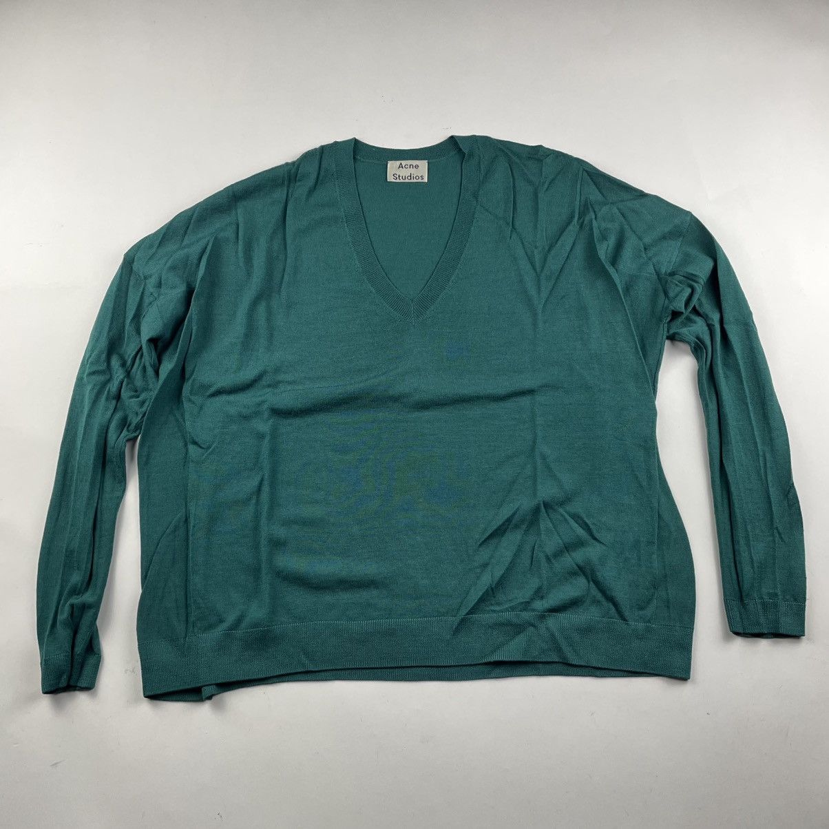 A.P.C. A.P.C. V Neck Merino Wool Pullover Sweater Green S Oversized Size US M / EU 48-50 / 2 - 1 Thumbnail