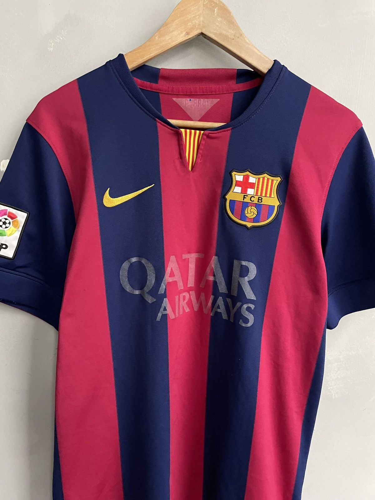 Nike Nike Soccer T-shirt fc Barcelona Airways Dri-fit Y2K 2010 Size US M / EU 48-50 / 2 - 2 Thumbnail