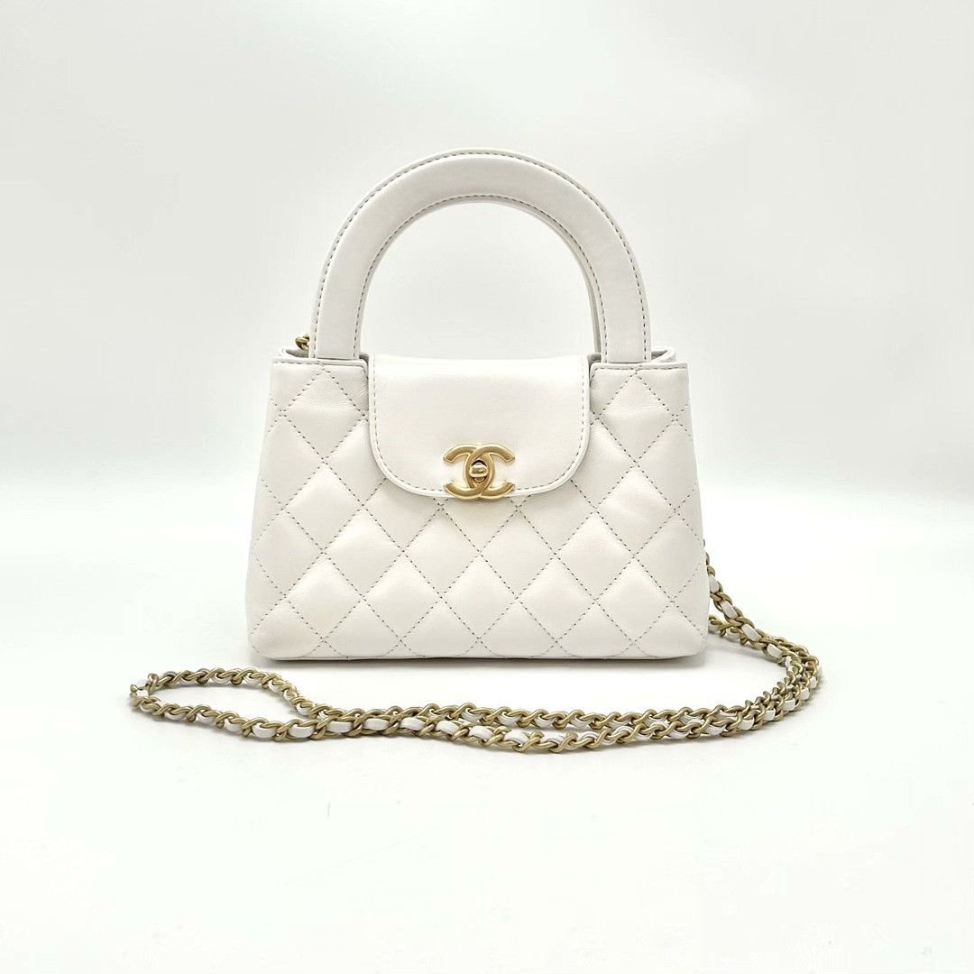 Chanel Pre-loved Bag Very good condition Size ONE SIZE - 1 Thumbnail