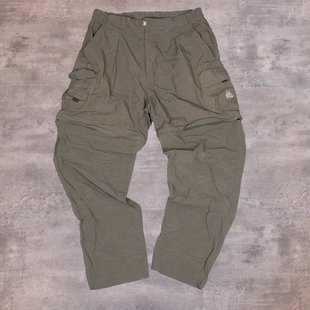 Vintage Y2K 2000's Misty Mountain 9 Pocket Convertible Cargo Pants Size US 34 / EU 50 - 1 Thumbnail