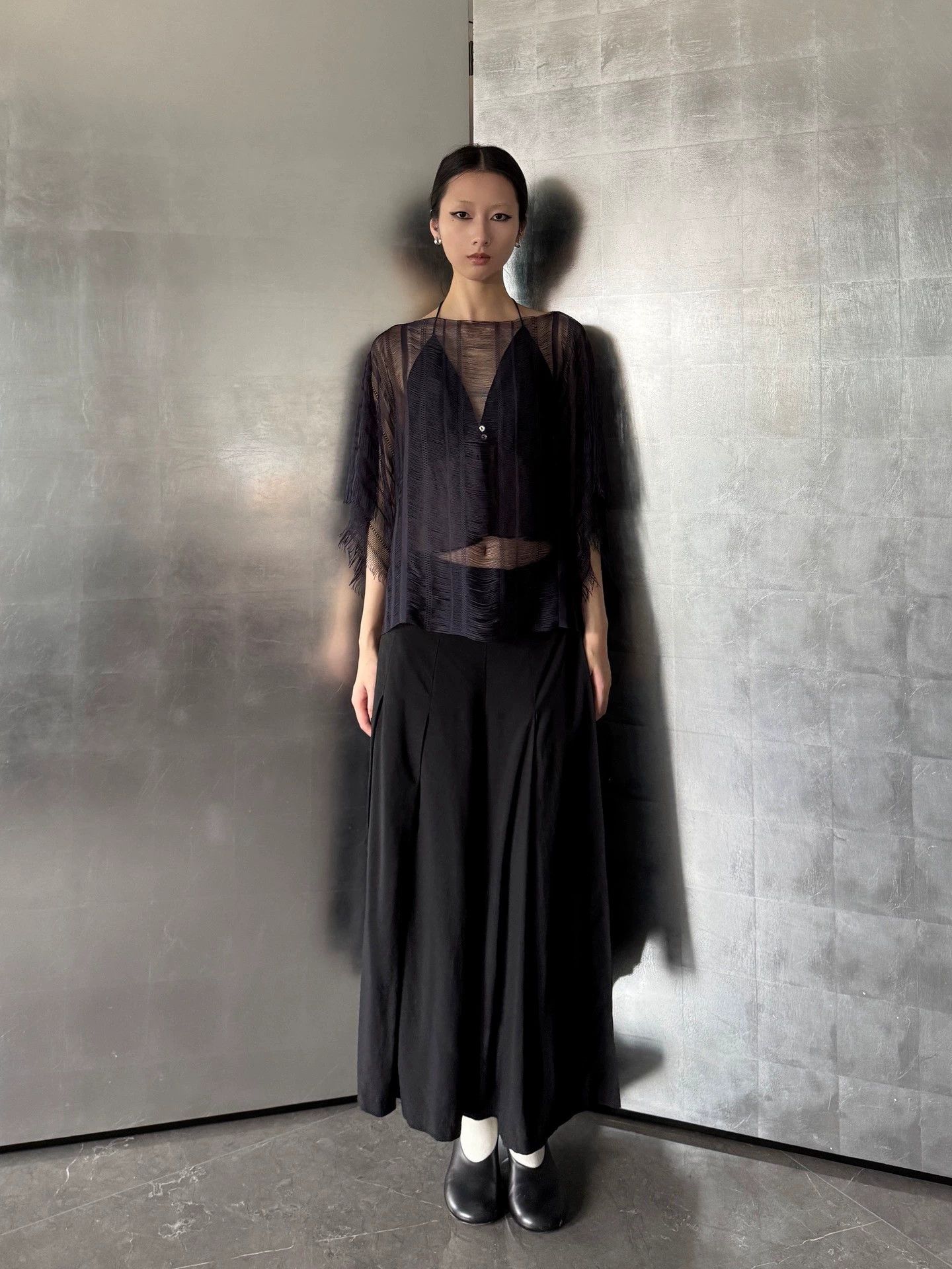 Issey Miyake Issey Miyake A-POC Ripped Open Knit Blouse Size 2 Vintage Size XS / US 0-2 / IT 36-38 - 2 Thumbnail