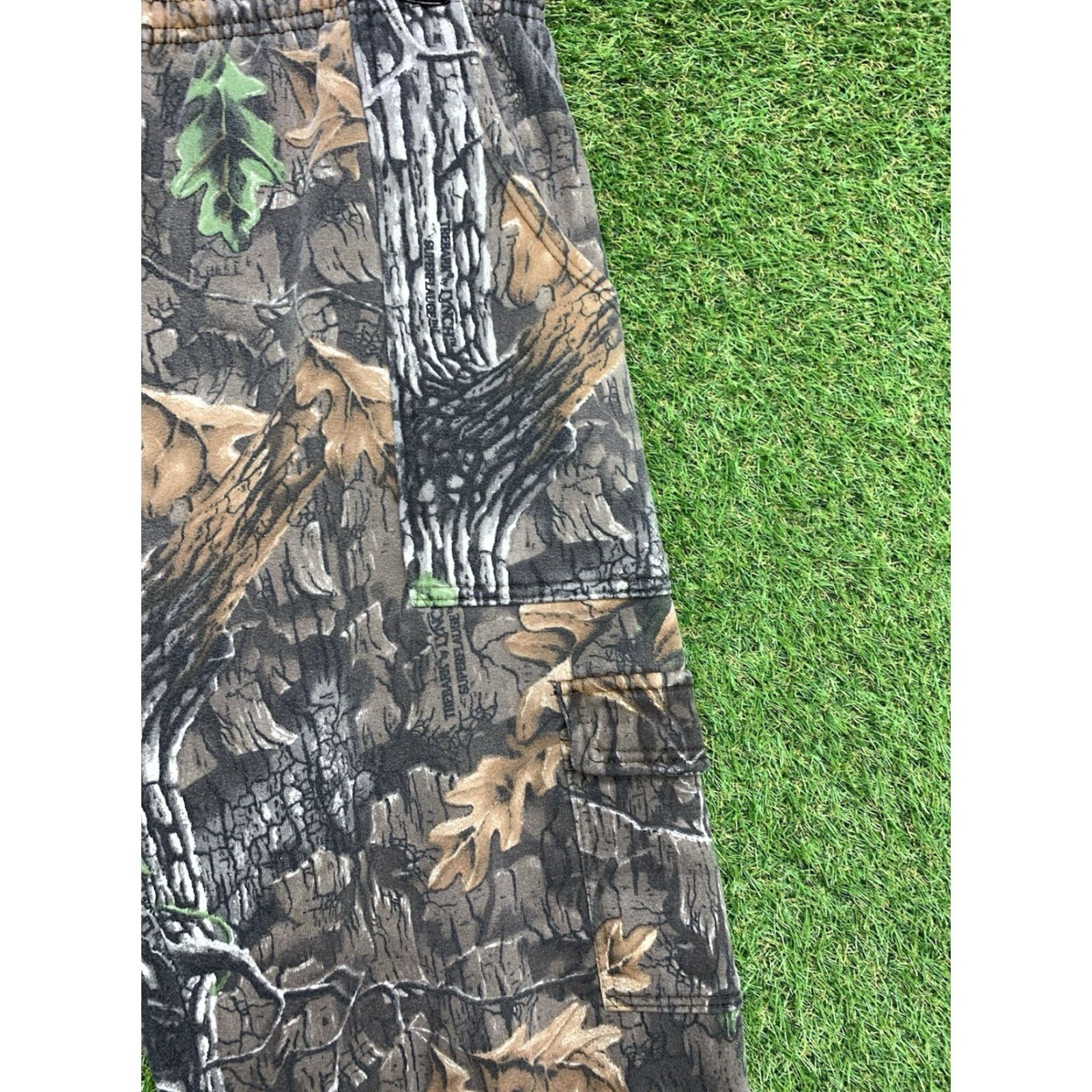 Jerzees VINTAGE Jerzees Camo Sweatpants Mens 2XL Outdoors Trebark Bigwoods Baggy Cargo Pants Sweatpants Brown Camouflage 90s Mens Size US 39 - 4 Thumbnail
