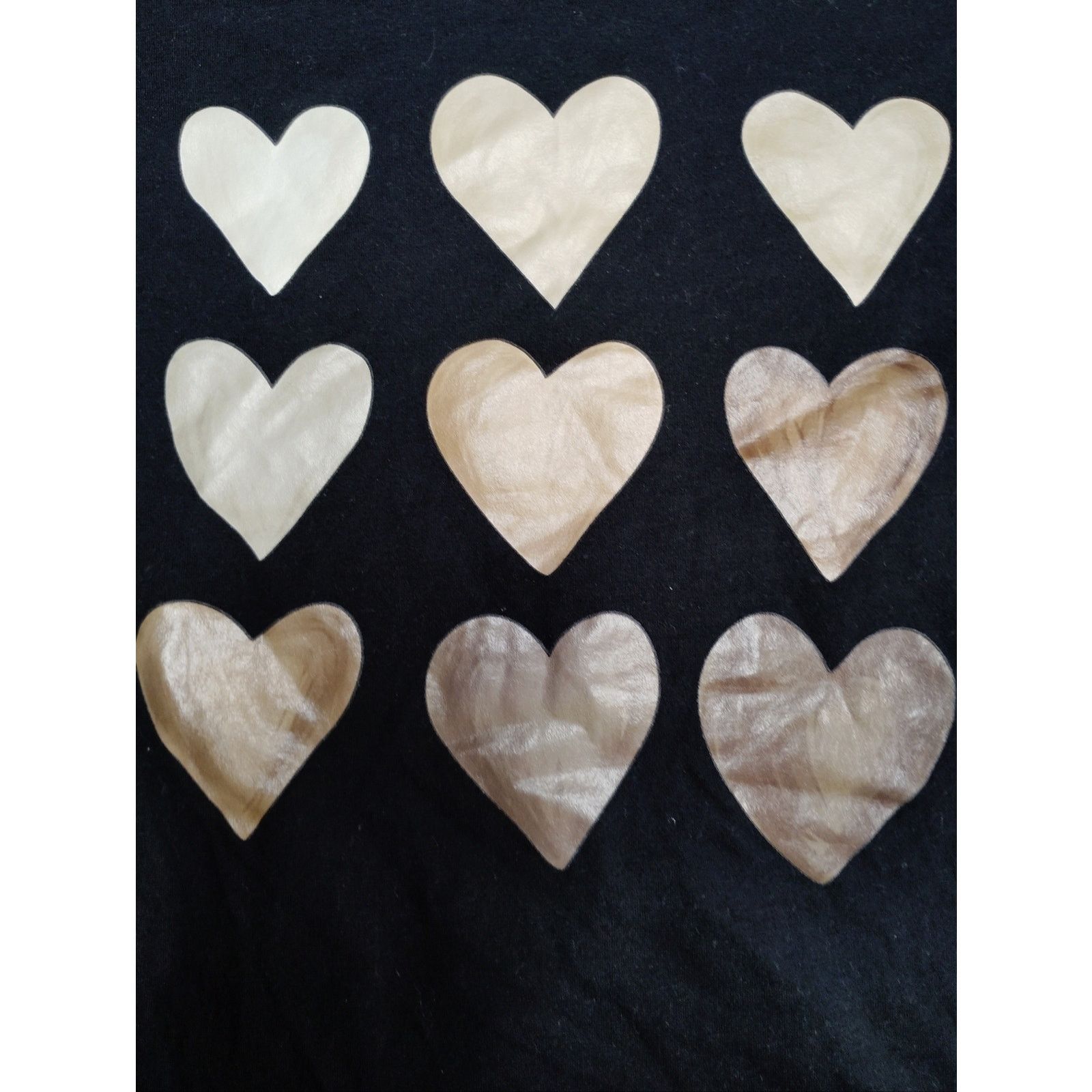 Shein SHEIN Black Tee with Metallic Gold Heart Grid Size S / US 4 / IT 40 - 2 Thumbnail