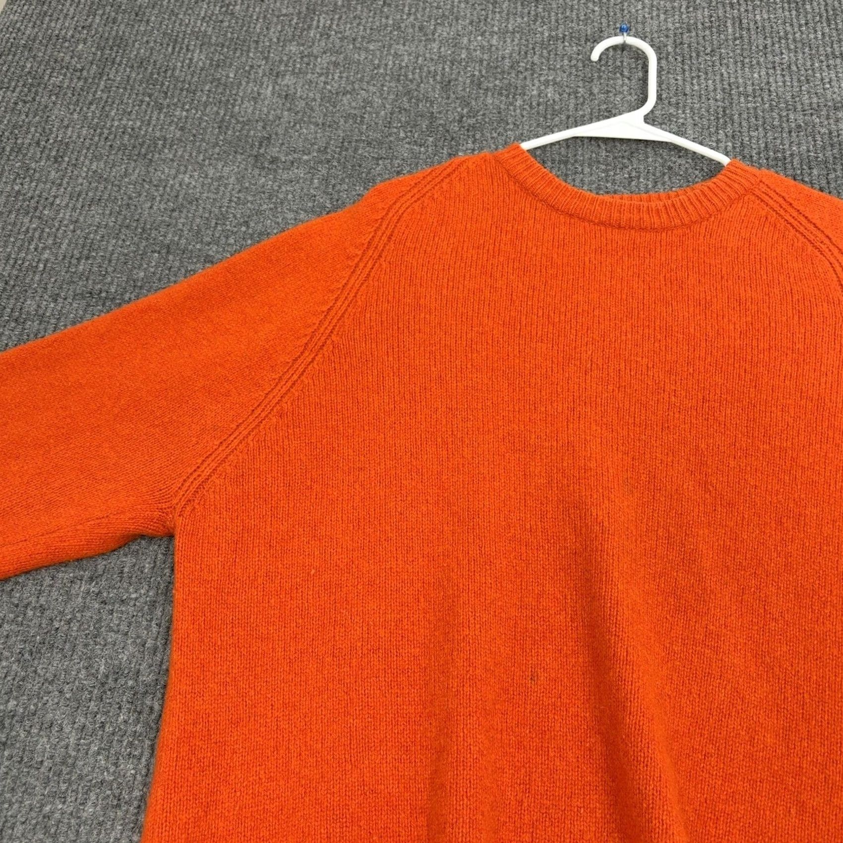 J.Crew J.CREW Sweater Mens XL Orange Wool Raglan Sleeve Crewneck Classic Preppy Size US XL / EU 56 / 4 - 2 Thumbnail