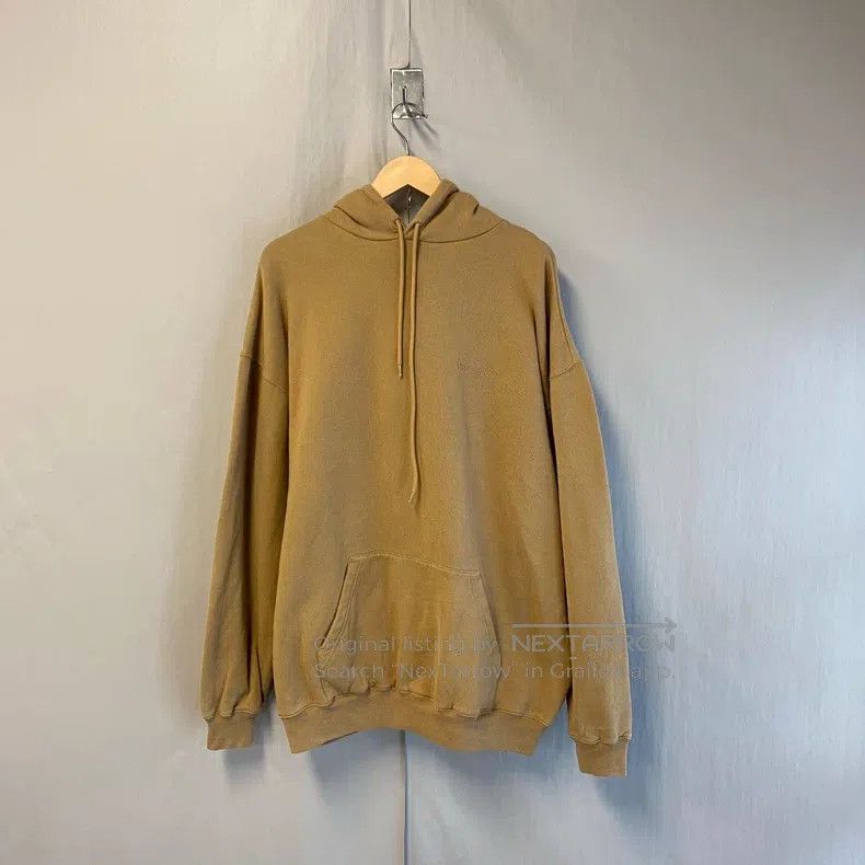 Balenciaga Balenciaga Khaki Embroidered Logo Letter Hoodie Size US S / EU 44-46 / 1 - 1 Thumbnail