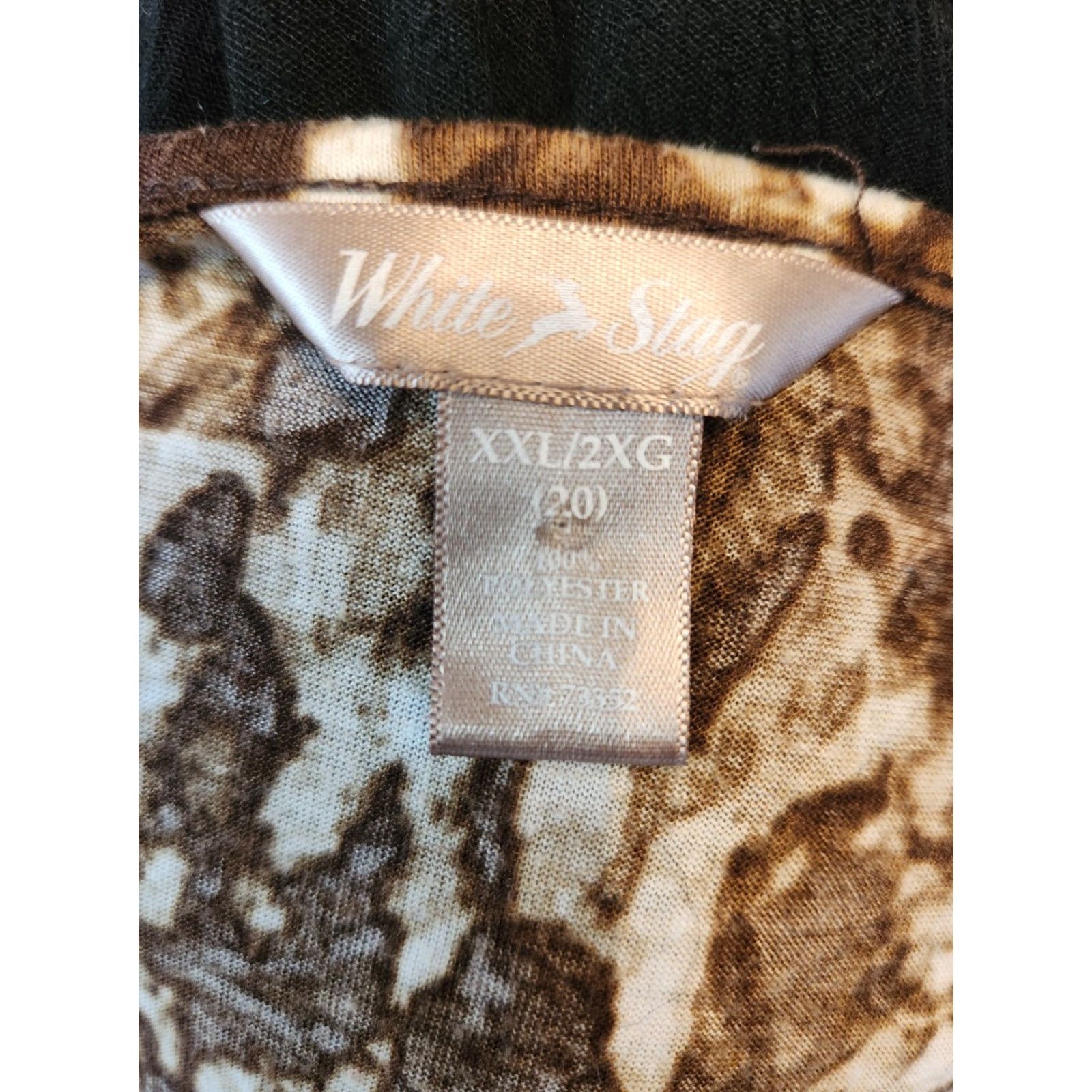 Vintage VINTAGE White Stag Brown Floral Braided Trim Casual Top Shirt XXL 20 Women Blouse 3/4 Sleeve Round Neck Polyester Easy Care Size XXL / US 16-18 / IT 52-54 - 6 Thumbnail