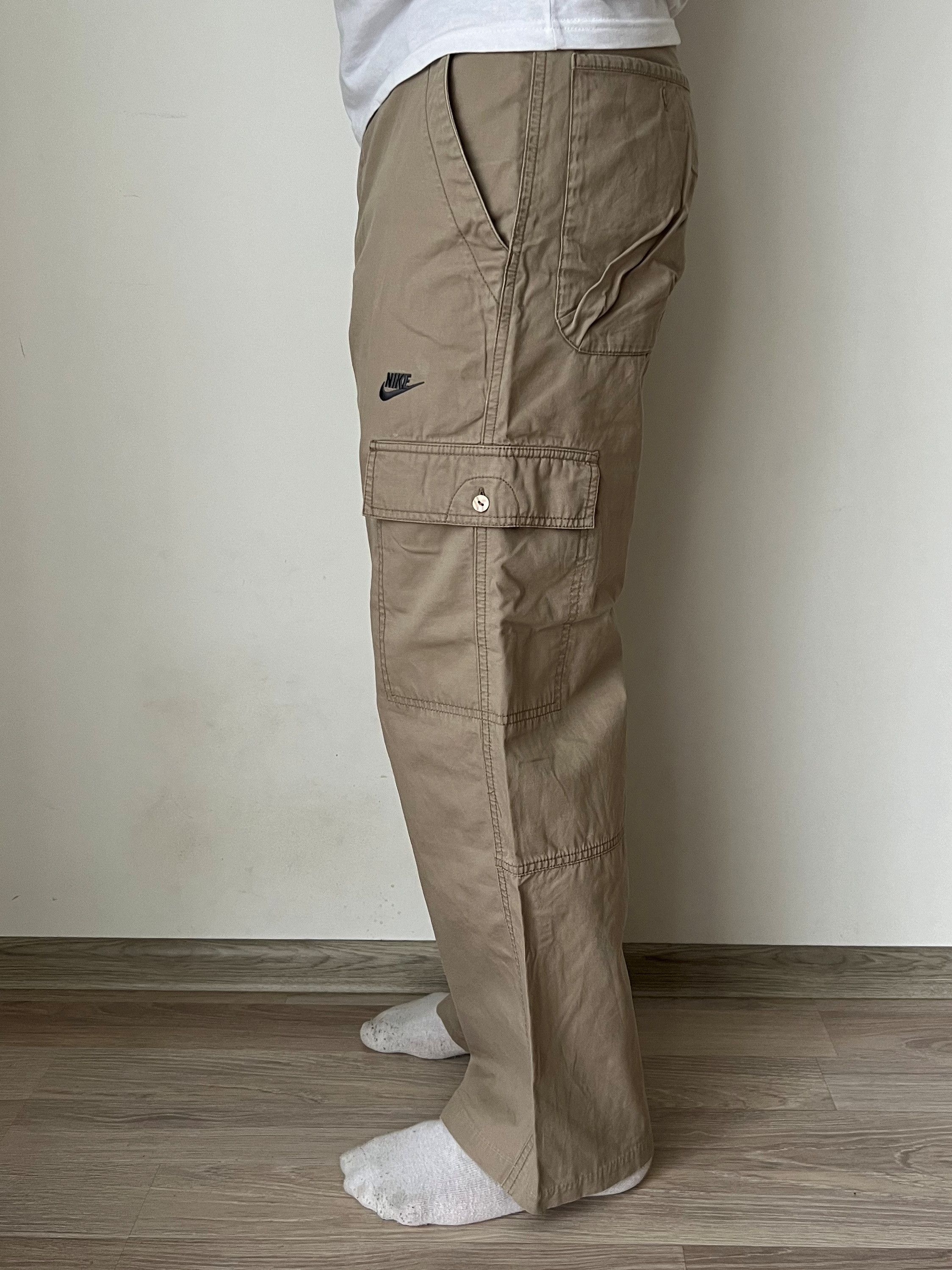 Nike NIKE VINTAGE CARGO MULTI POCKET PANTS EMBRIOREDED LOGO Size US 32 / EU 48 - 2 Thumbnail