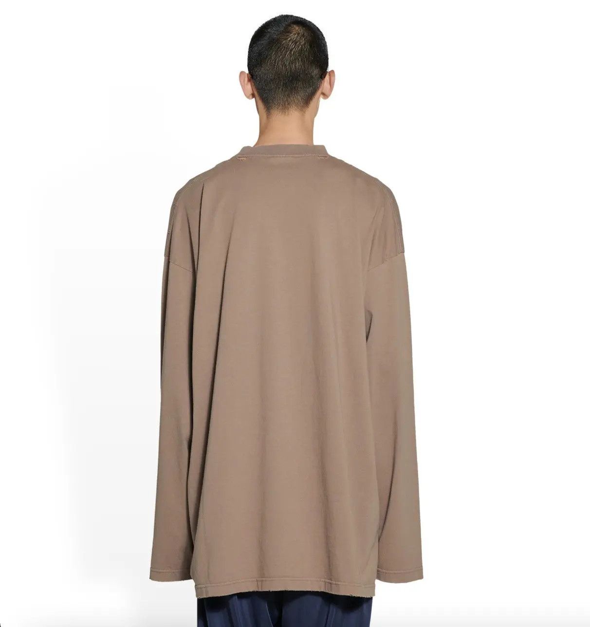 Balenciaga o1mt1gz0924 Caps Long Sleeve T- Shirt Oversized in Brown Size US XXL / EU 58 / 5 - 5 Thumbnail