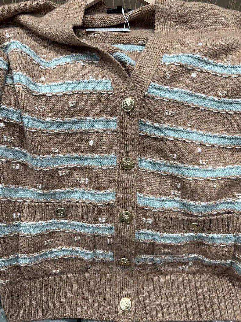 Chanel Chanel 24K flower bud sleeve cardigan coat Size XS / US 0-2 / IT 36-38 - 5 Thumbnail