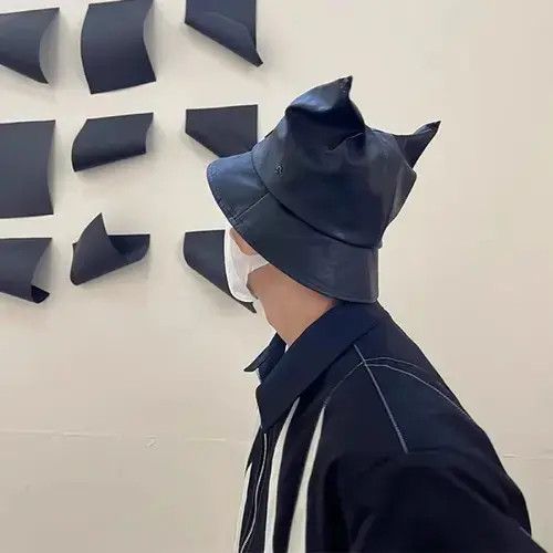 Other Design Leather Cowhorn Bucket Hat Size ONE SIZE - 2 Thumbnail