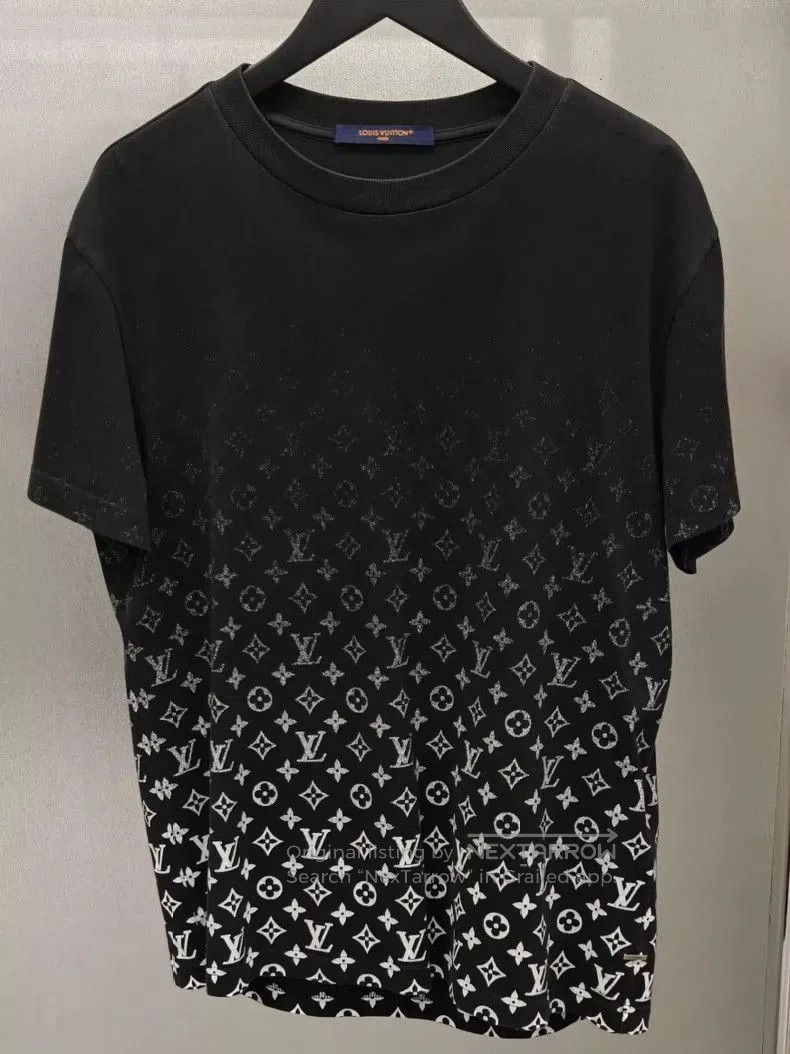 LV Gradient Logo Black Short Sleeve S.