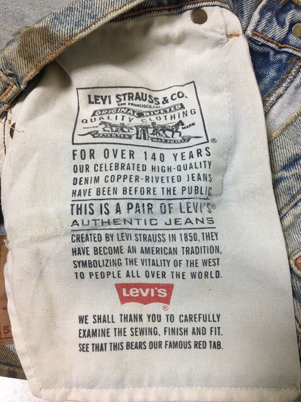 Levi's Vintage 90s Levi’s 551 Relaxed Fit Tapered Leg Long Size US 30 / EU 46 - 10 Thumbnail
