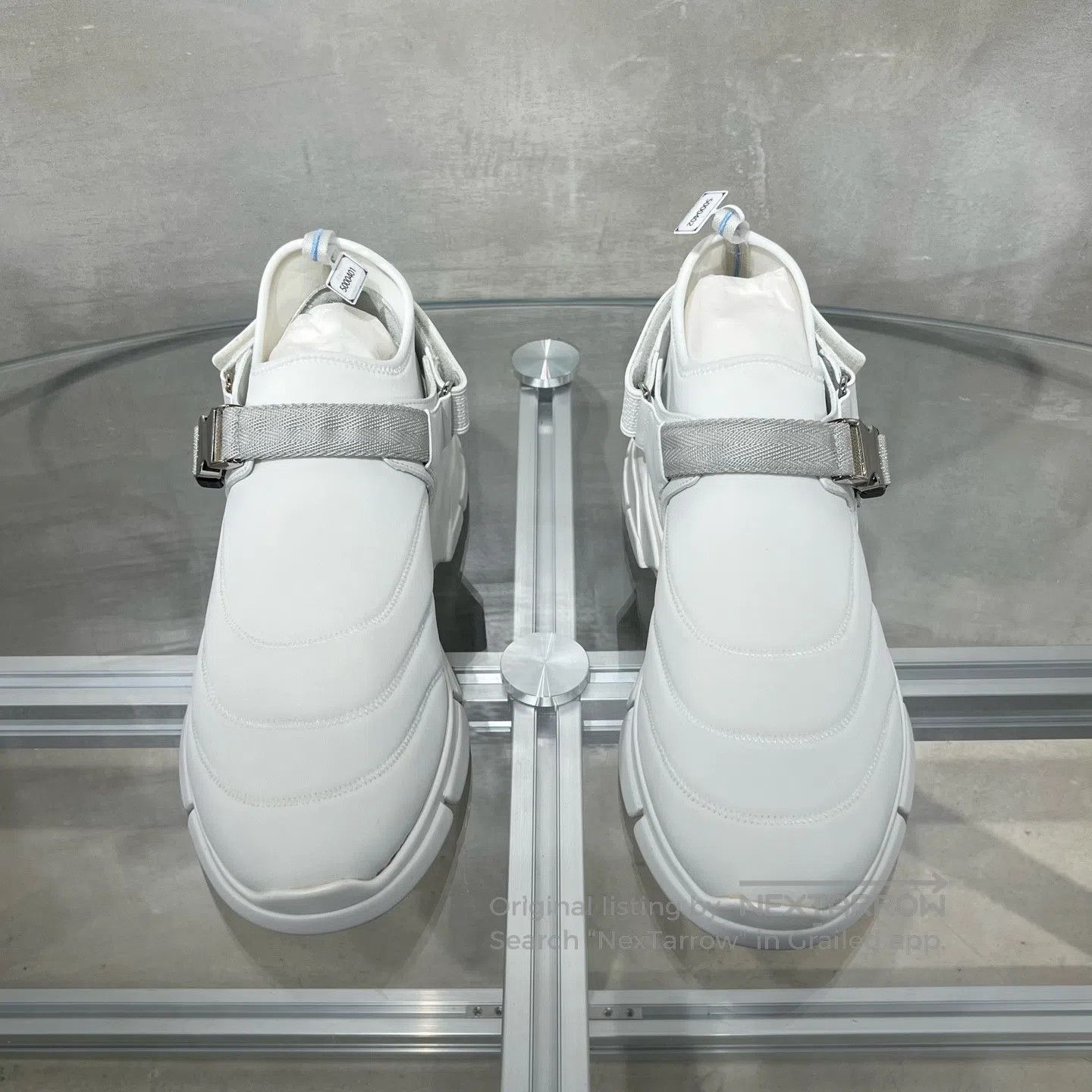 Prada Prada White canvas casual shoes Size US 9 / EU 42 - 2 Thumbnail