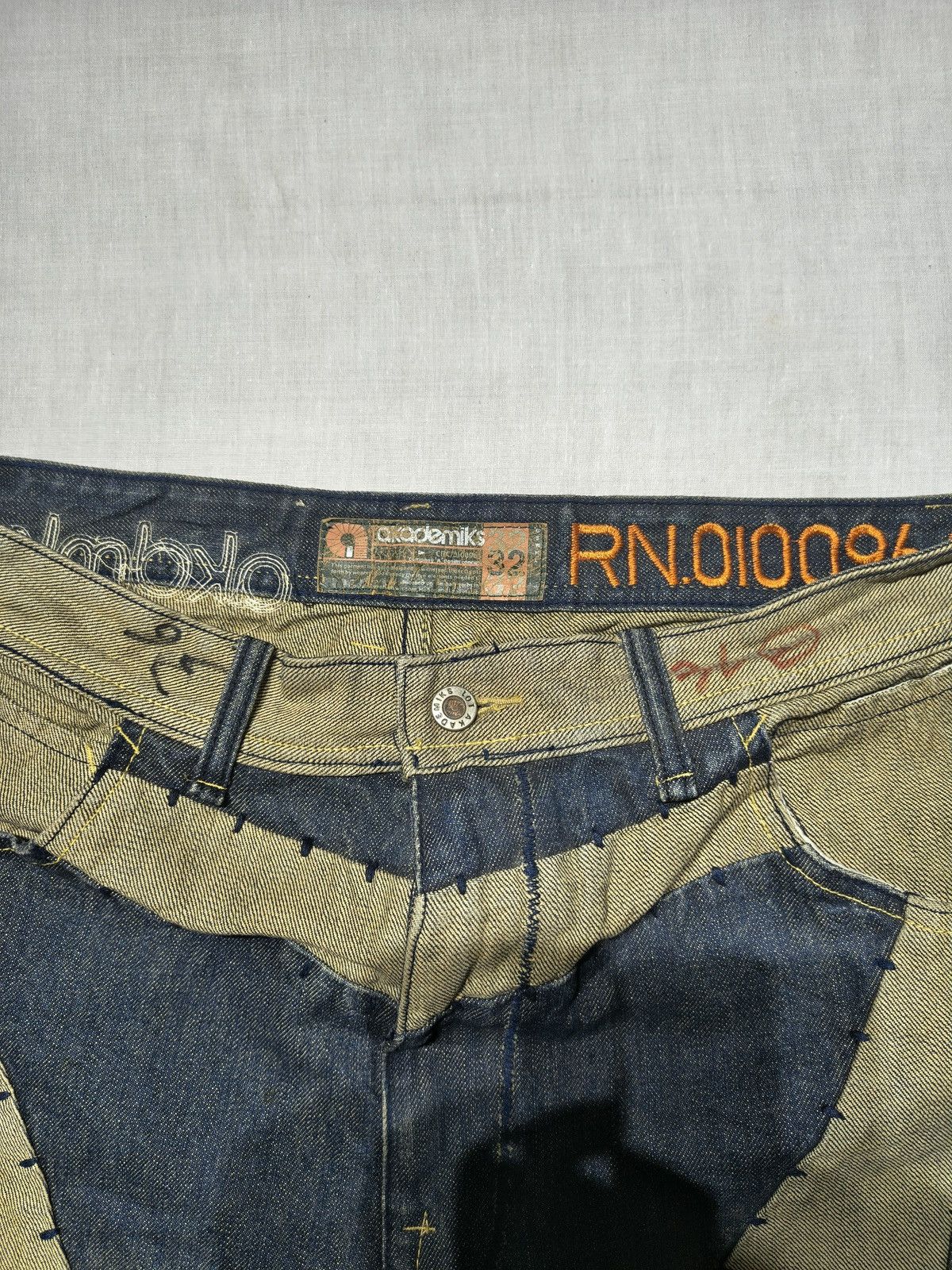 Southpole AKADEMIKS CRAZY PATCHWORK JEANS 🥵(008) Size US 34 / EU 50 - 7 Thumbnail