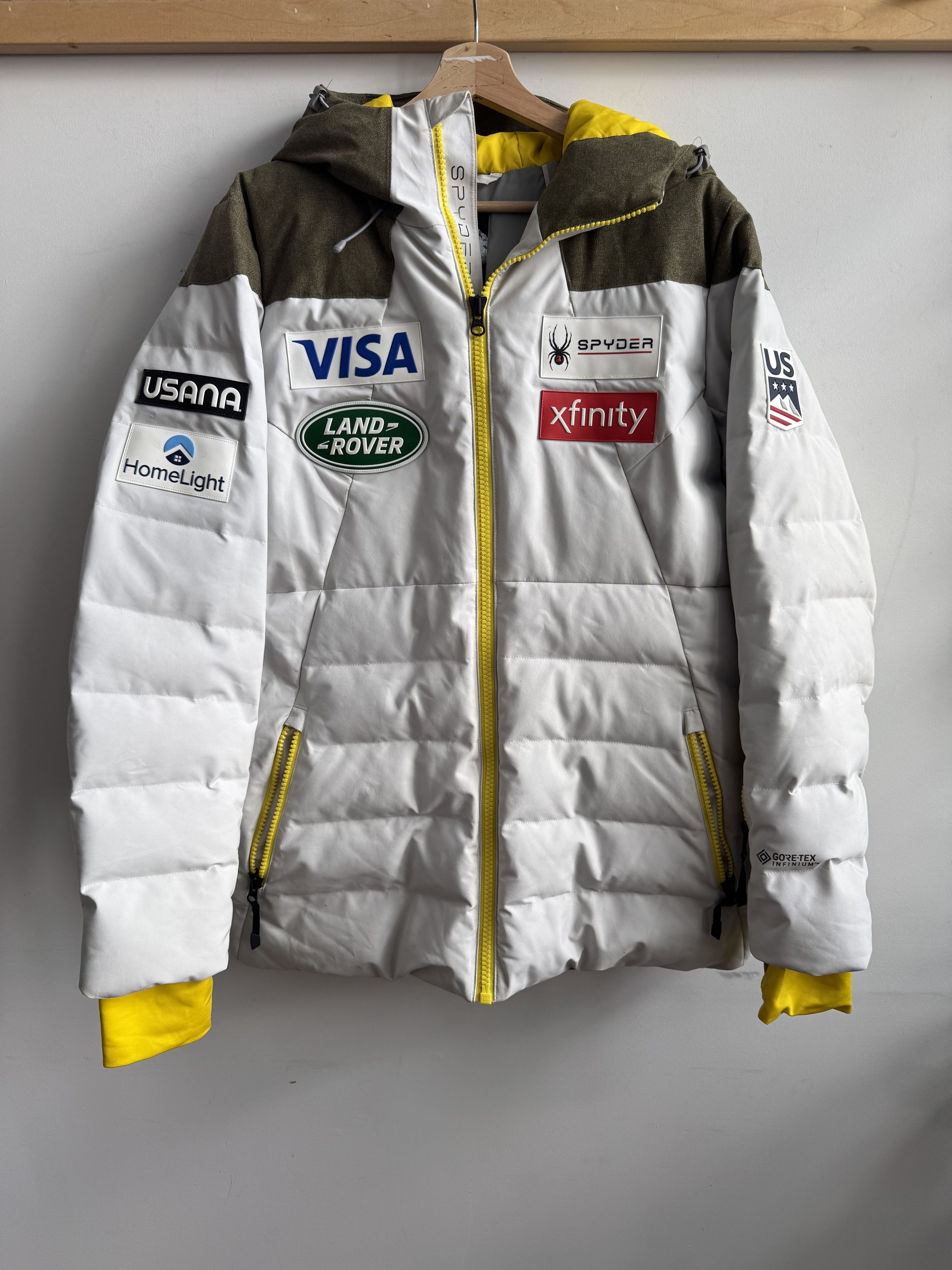 Spyder Spyder US Ski Team GTX Snow Jacket Size L Size US L / EU 52-54 / 3 - 1 Thumbnail