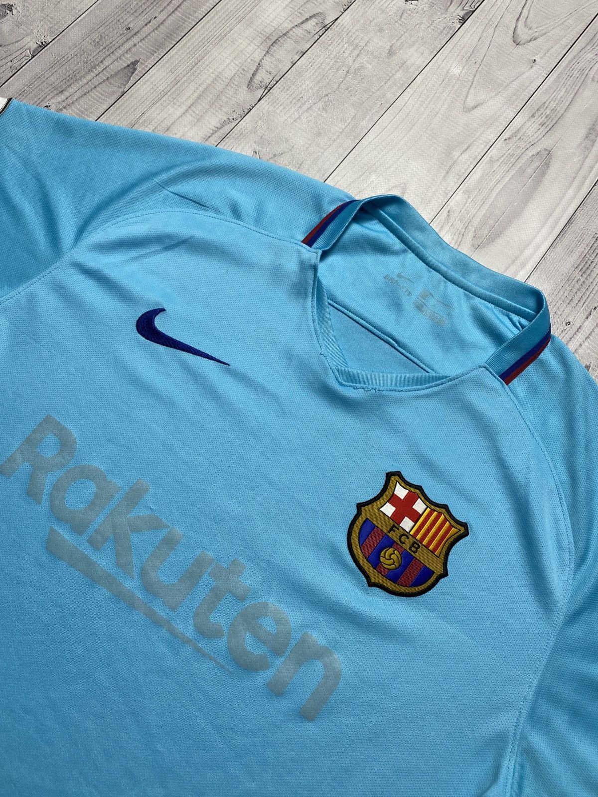 Nike Nike Barcelona jersey light blue central logo vintage shirt Size US XL / EU 56 / 4 - 2 Thumbnail