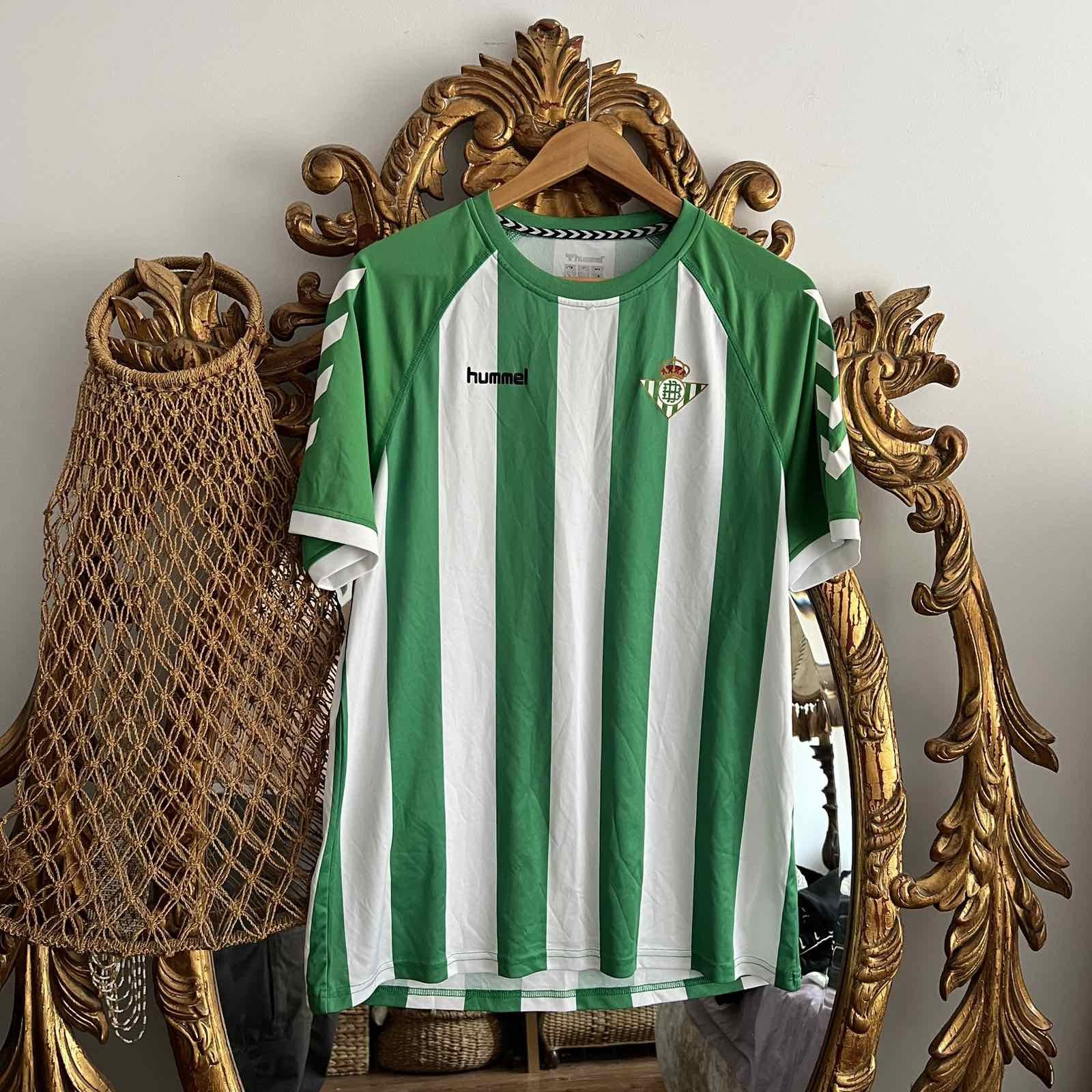Hummel Mens Vintage Hummel Real Betis soccer jersey Size US S / EU 44-46 / 1 - 1 Thumbnail