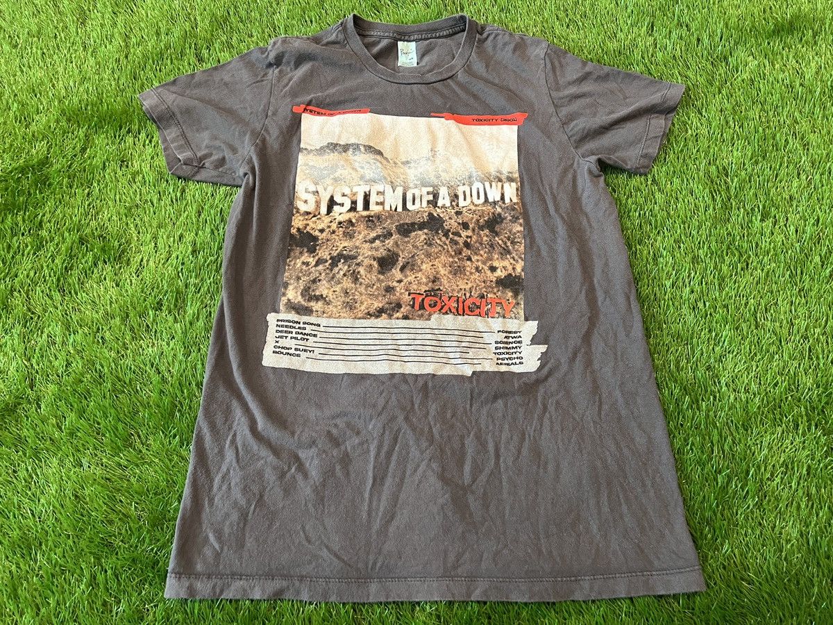 Band Tees System Of A Down Toxicity Band T Gray 2001 Y2K Grunge Size US M / EU 48-50 / 2 - 1 Thumbnail