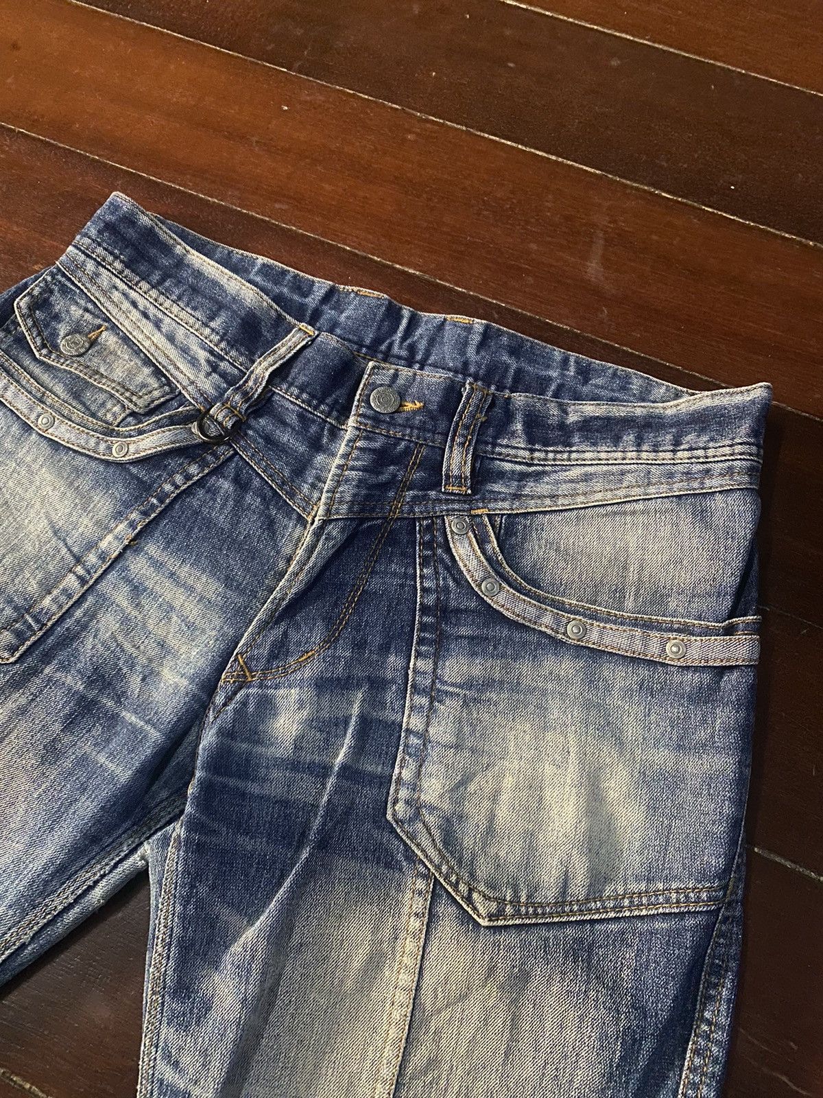 Designer × HIDEAWAYS × If Six Was Nine FIRE 🔥 HIDEAWAYS NICOLE nice faded studded pocket FLARE Size US 34 / EU 50 - 8 Thumbnail