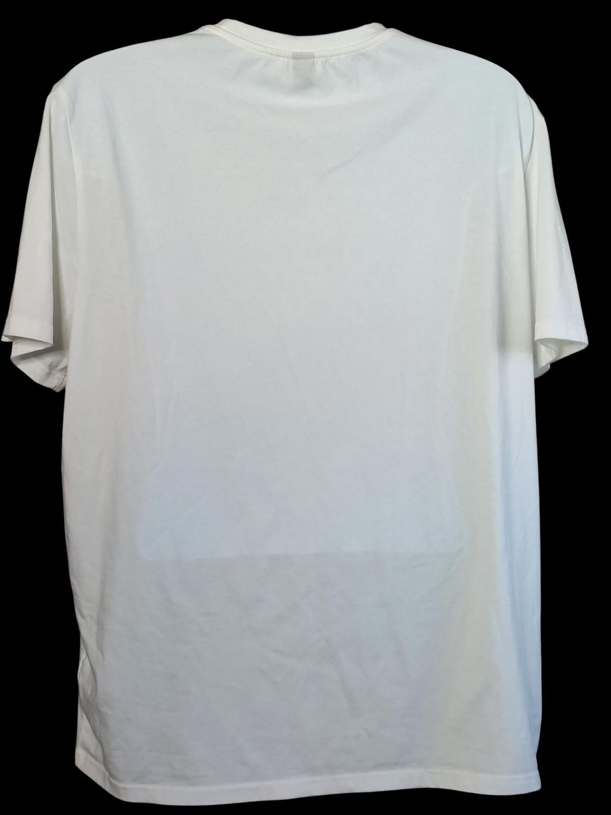 Shein SHEIN White Graphic Bear Print T-Shirt Size US XXL / EU 58 / 5 - 6 Thumbnail