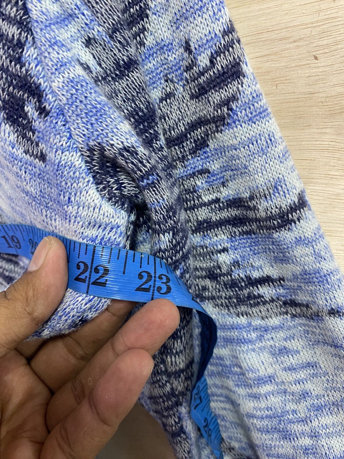 Other Hawaii knitwear buttons ups Size US L / EU 52-54 / 3 - 7 Thumbnail