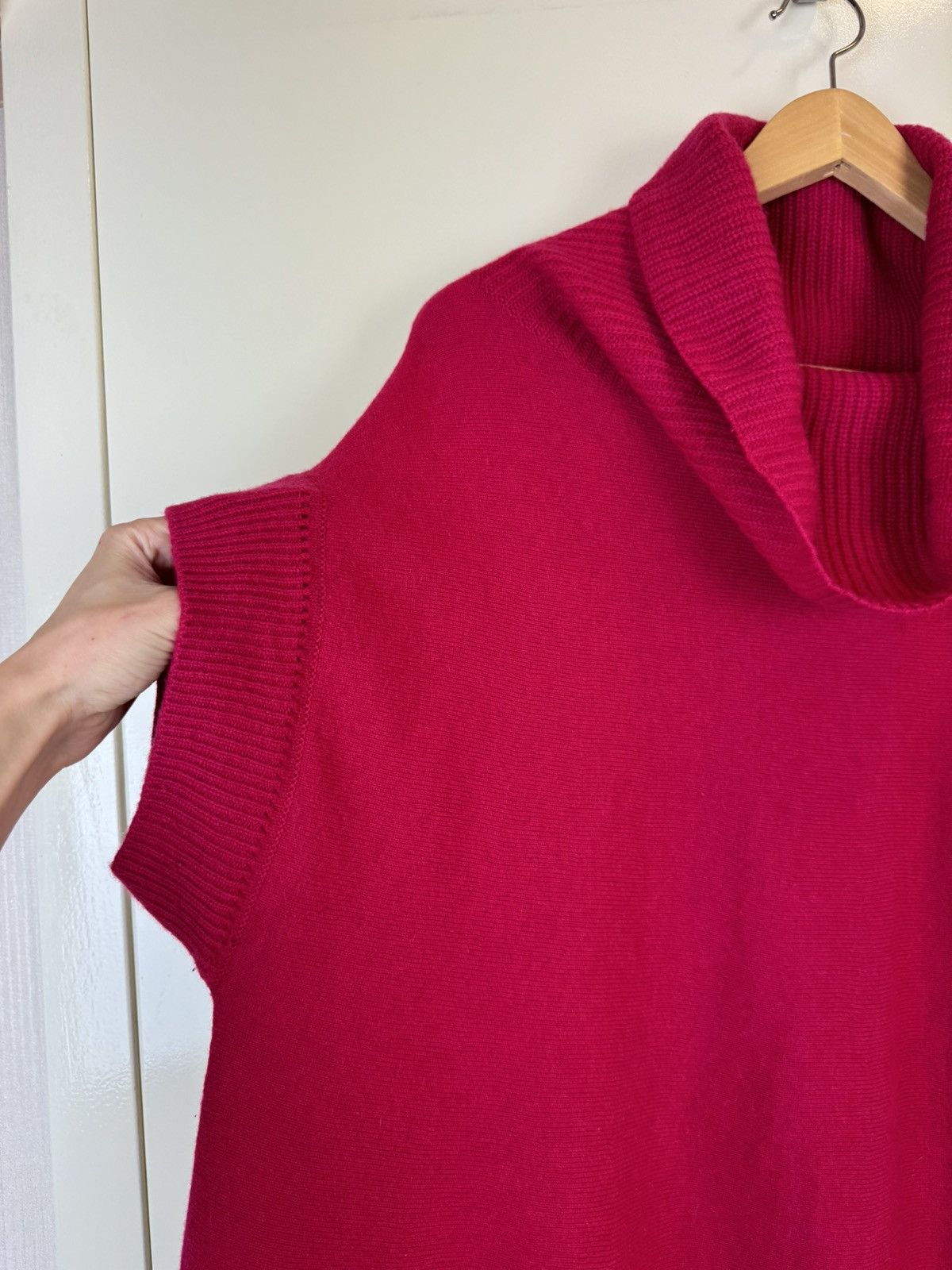 Vince VINCE cashmerein poncho cape style sweater cowl neck jumper Size M / US 6-8 / IT 42-44 - 7 Thumbnail