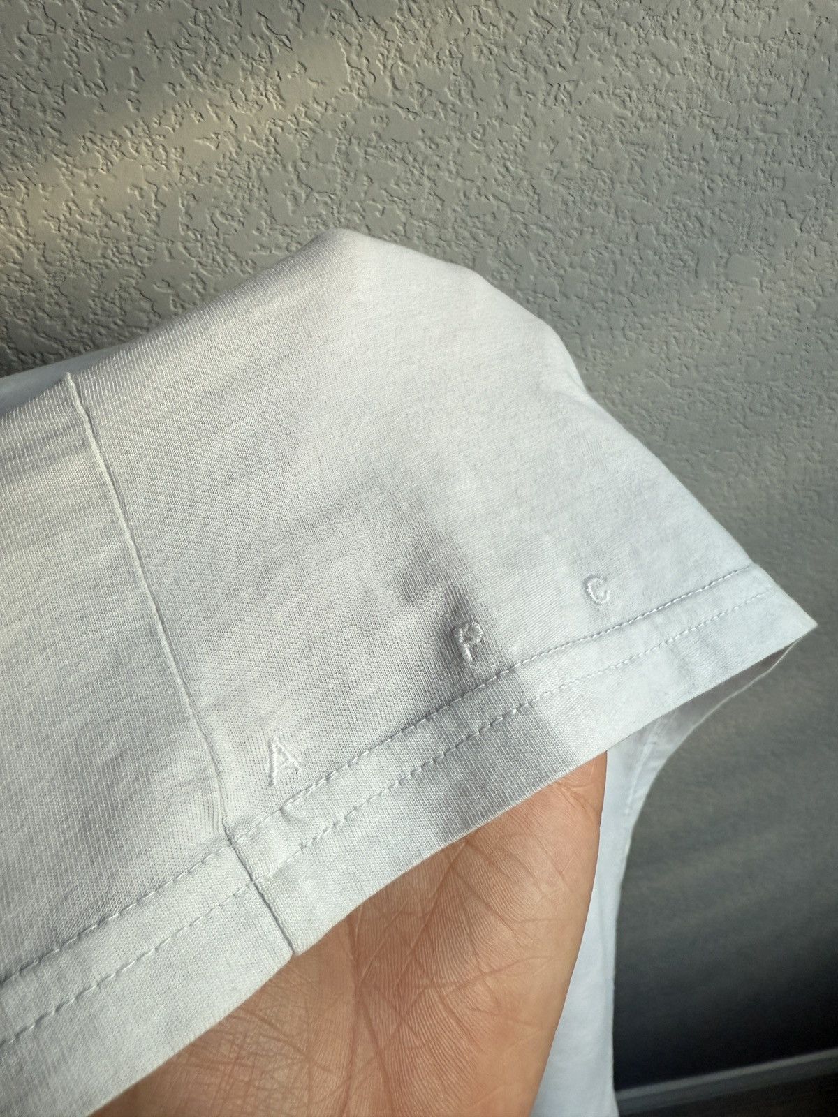 A.P.C. White Sleeve Pocket Tee Size US XL / EU 56 / 4 - 5 Thumbnail