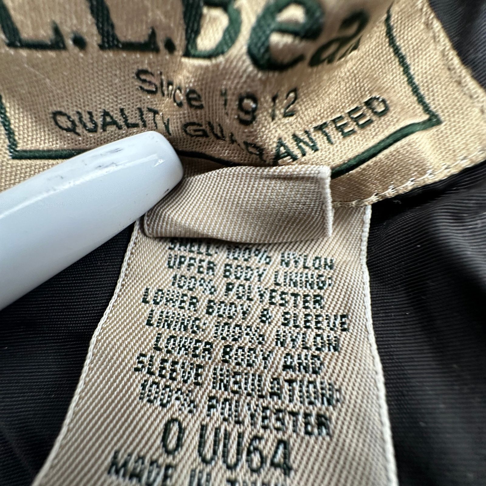 L.L. Bean LL Bean Mountain Classic Large Jacket 0 UU64 PATCHED HOLE Size US L / EU 52-54 / 3 - 12 Thumbnail
