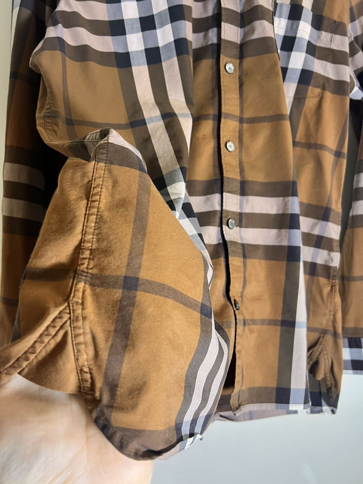Burberry Burberry London England Shirt Size US L / EU 52-54 / 3 - 16 Thumbnail