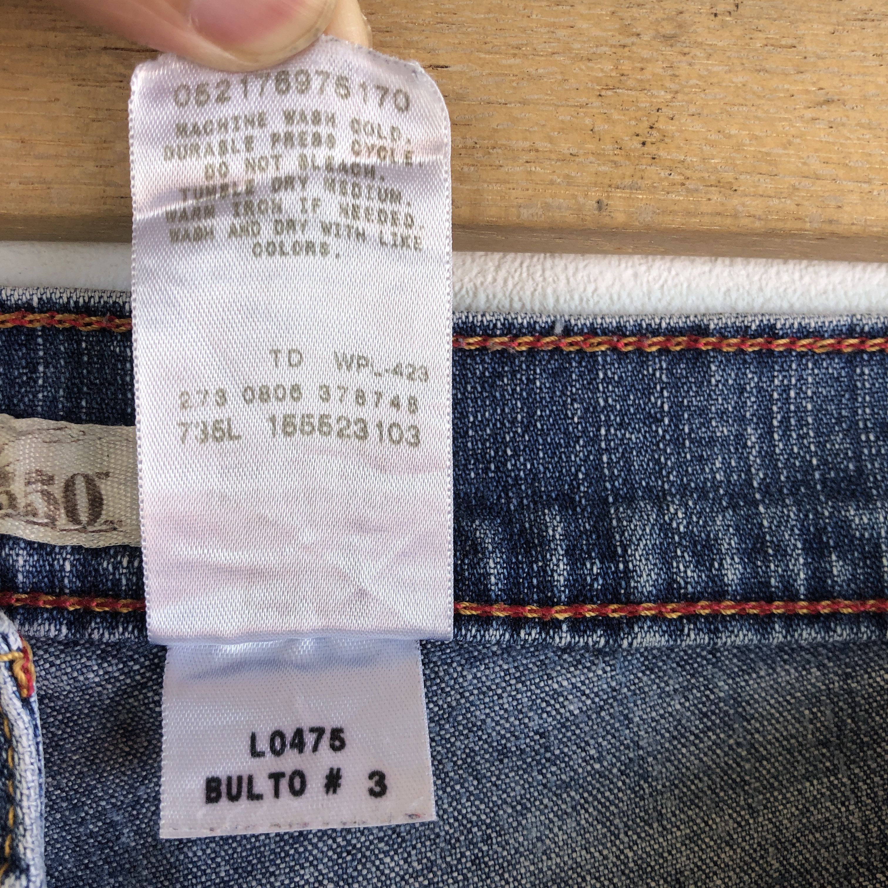 Levi's Vintage Levis 550 Jeans Boot Cut Flare Denim Wide Leg Pants Size US 32 / EU 48 - 7 Thumbnail