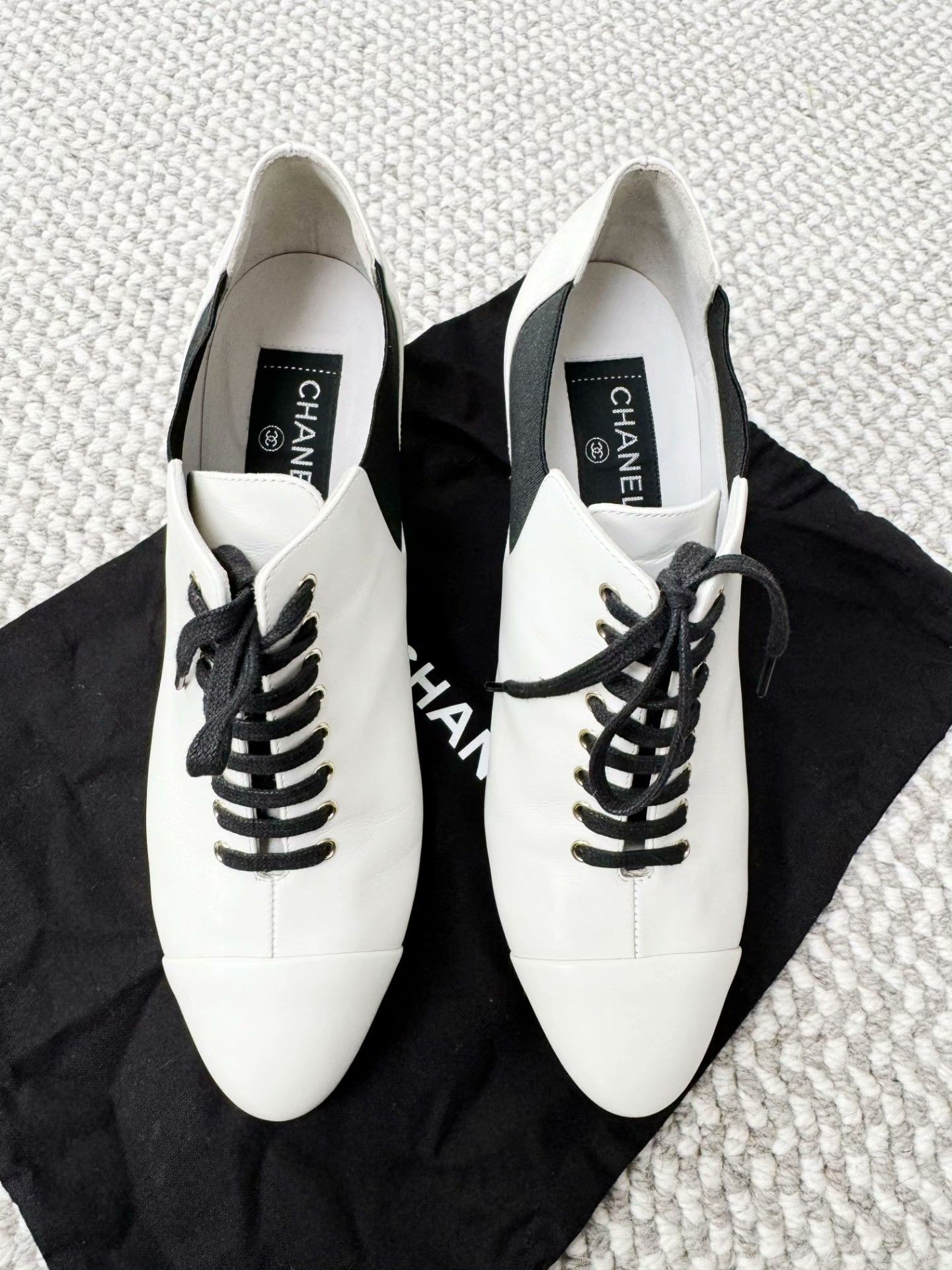 Chanel Chanel Block Heel Pumps Size US 5 / IT 35 - 1 Thumbnail