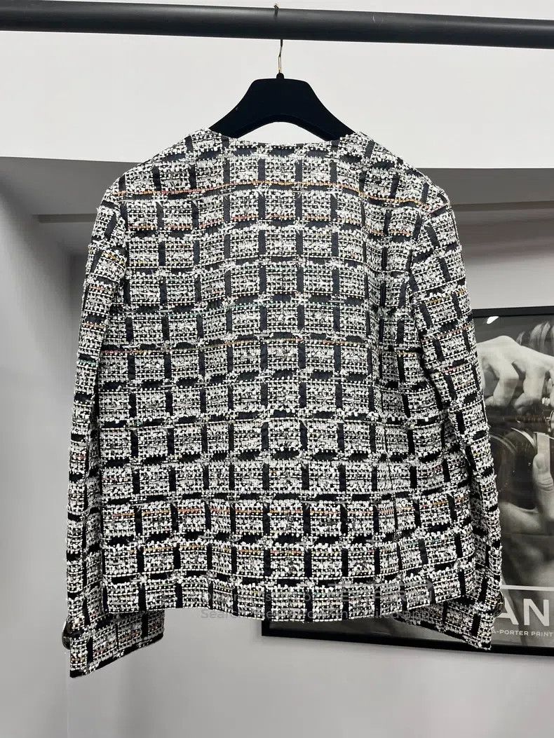 Chanel Chanel Airport series silver tweed jacket Size XXS / US 00 / IT 34 - 3 Thumbnail