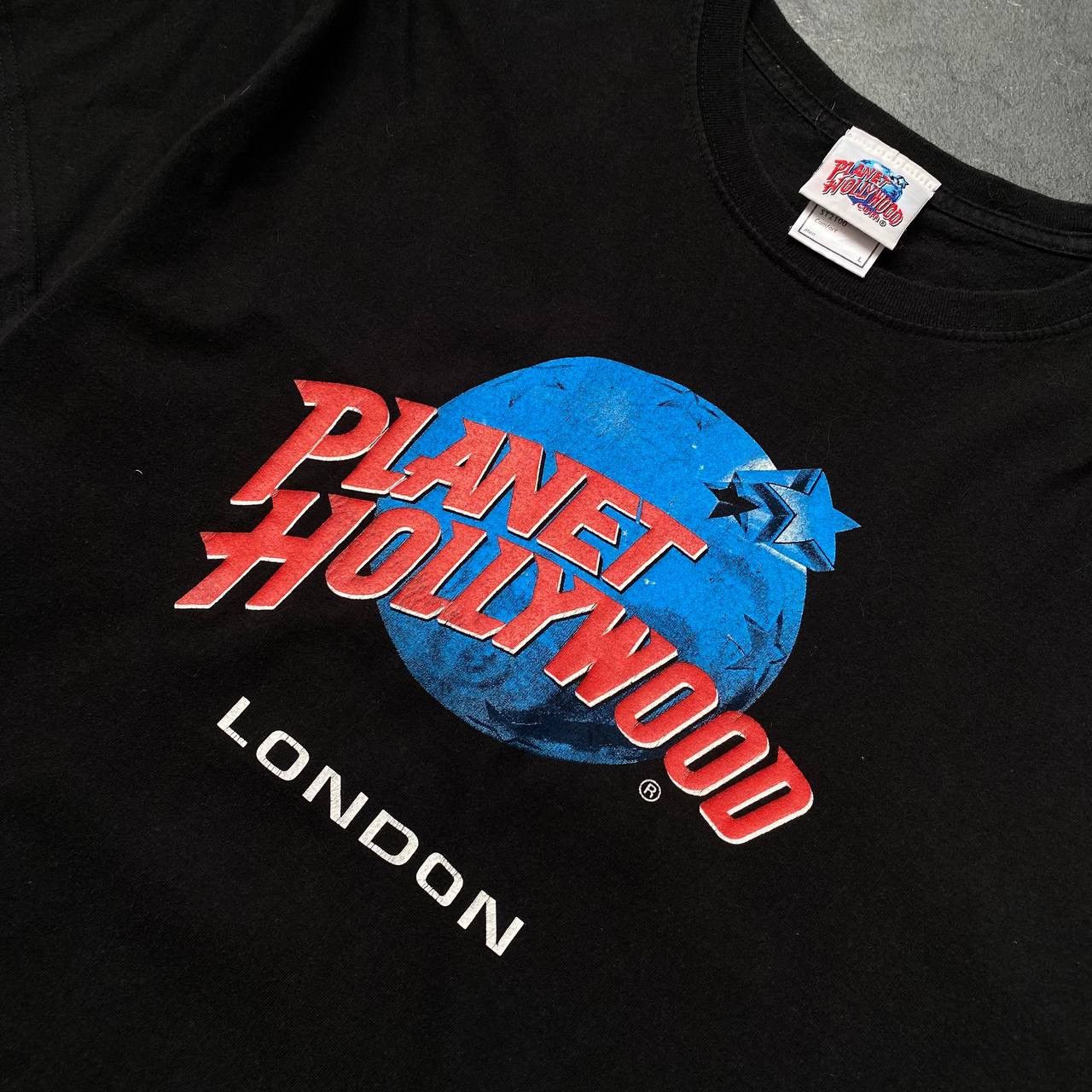 Planet Hollywood × Vintage Vintage planet Hollywood big logo tee Size US L / EU 52-54 / 3 - 2 Thumbnail