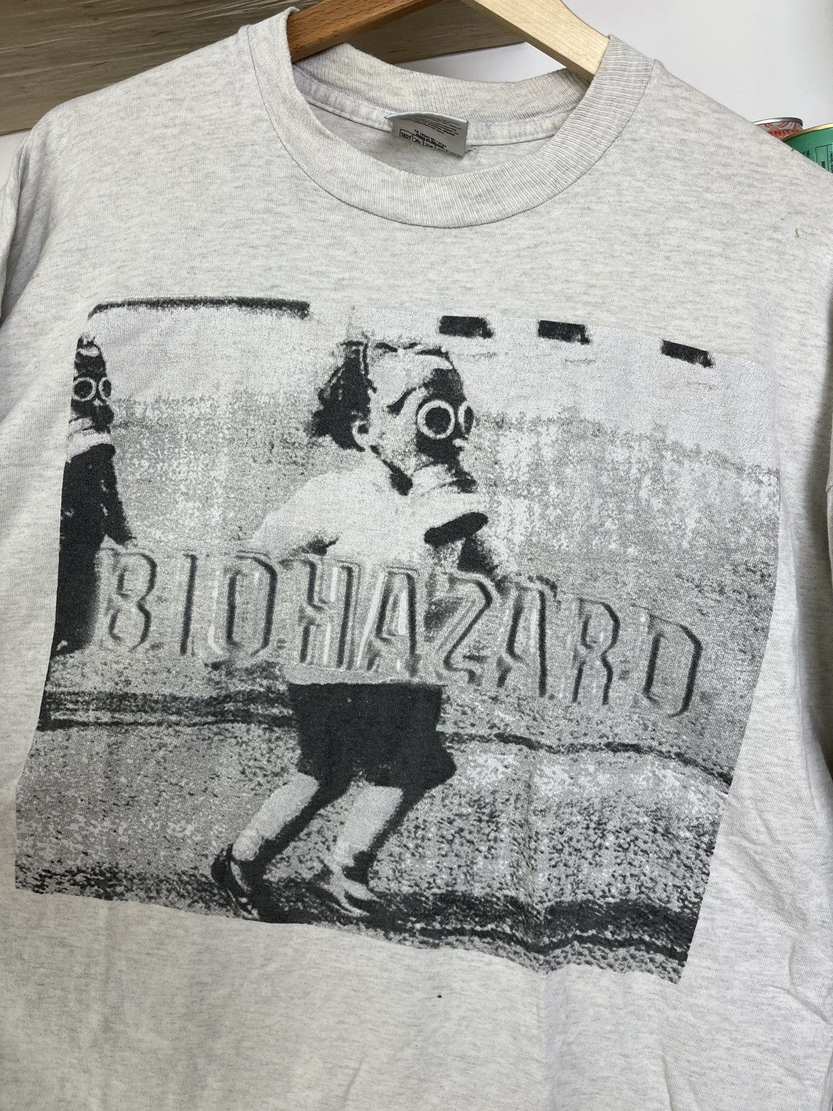 Band Tees Biohazard State of the World Address 1994 Very Rare Tshirt Size US XL / EU 56 / 4 - 5 Thumbnail