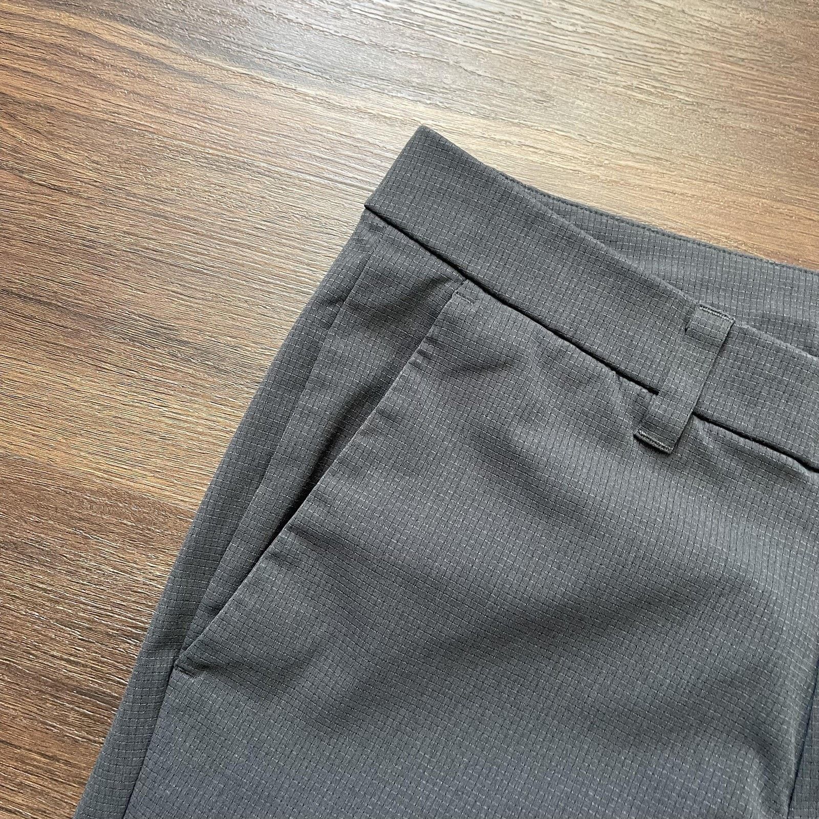 Lululemon Lululemon Pants Mens 32 Gray Commission Slim Warpstreme Golf Size US 32 / EU 48 - 5 Thumbnail
