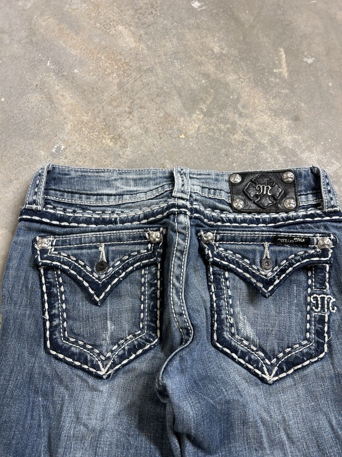 Miss Me Vintage Y2K Miss Me Jeweled Embellish Denim Jeans Size 26x30 Size 26" / US 2 / IT 38 - 2 Thumbnail