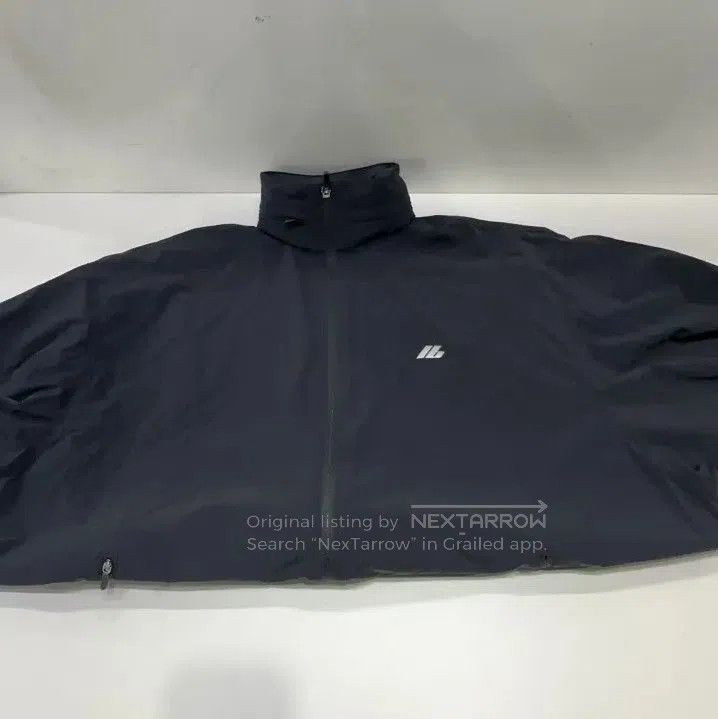 Balenciaga Balenciaga Classic Hooded Zip Jacket for Men. Size US M / EU 48-50 / 2 - 4 Thumbnail