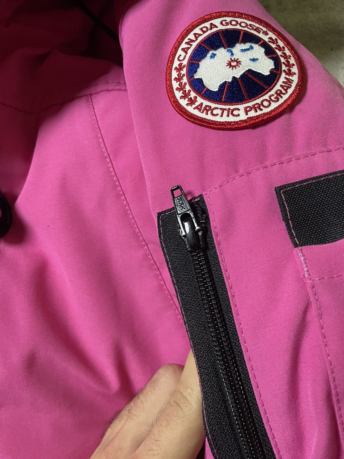 Canada Goose Canada Goose Montebello Puffer Parka Very Rare Size M / US 6-8 / IT 42-44 - 15 Thumbnail