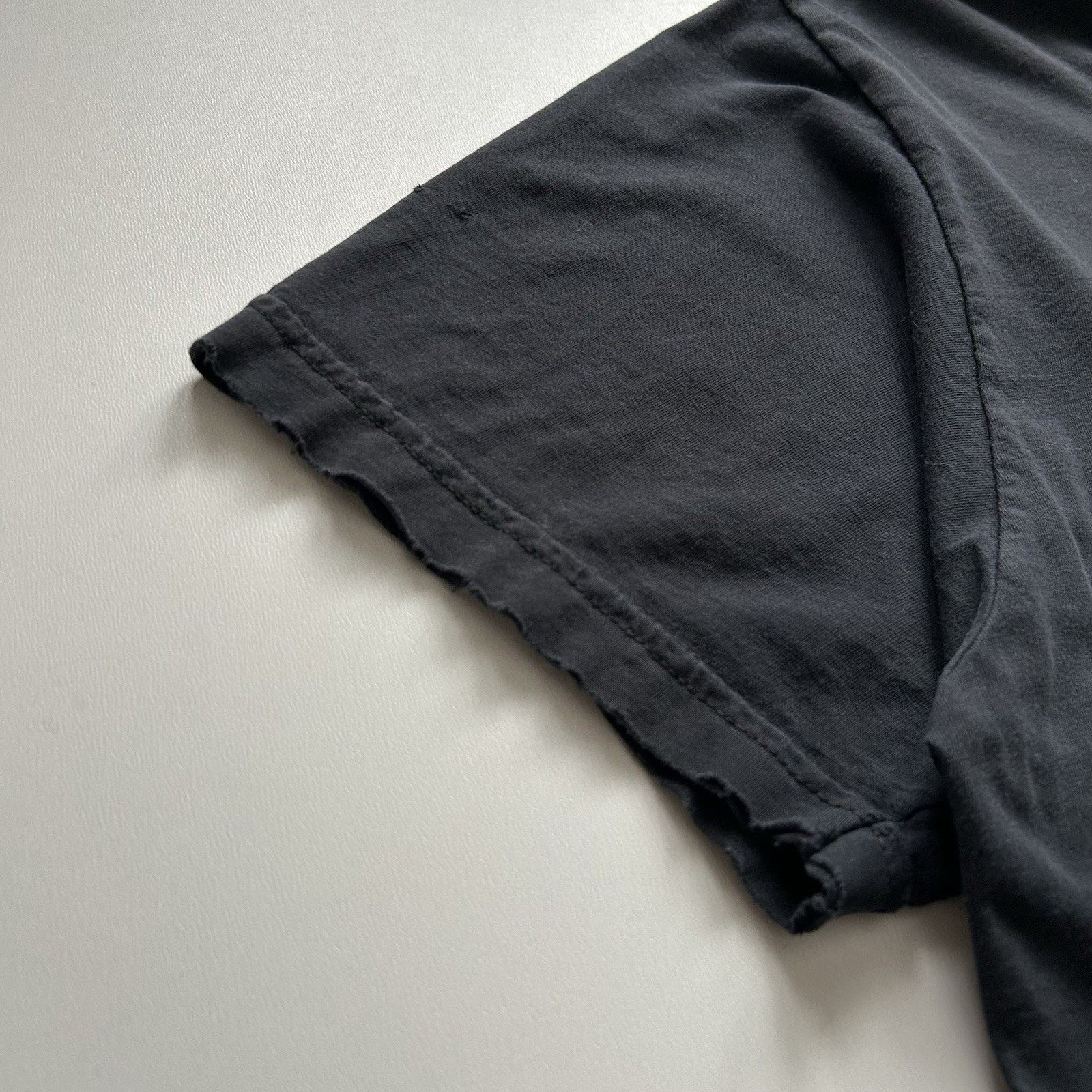 Vintage Vintage Sun Faded Black Blank Basic T Shirt 2XL Short Sleeve Size US XXL / EU 58 / 5 - 10 Thumbnail