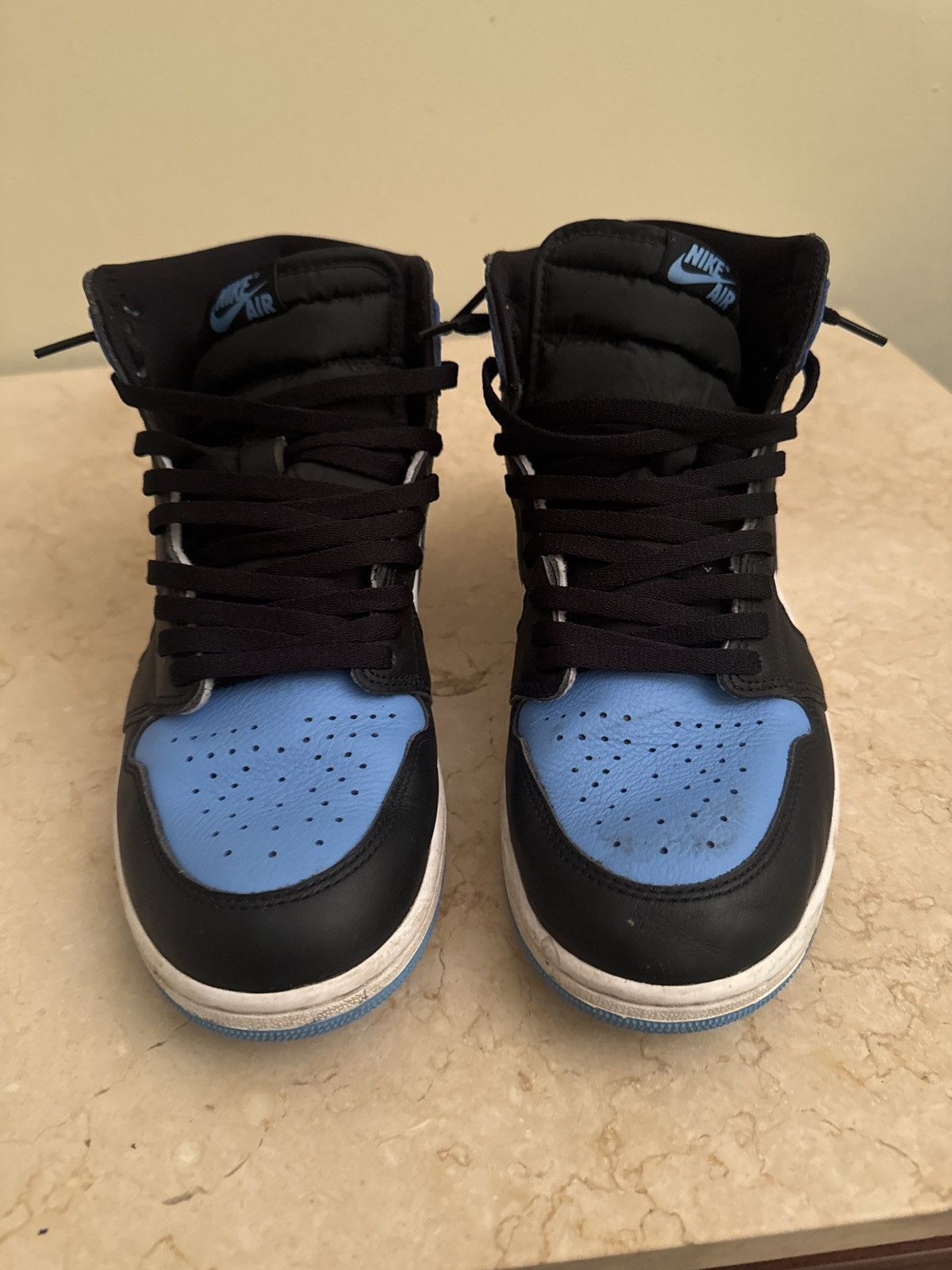 Jordan Brand Jordan 1 High “UNC Toe” Size US 11.5 / EU 44-45 - 3 Thumbnail